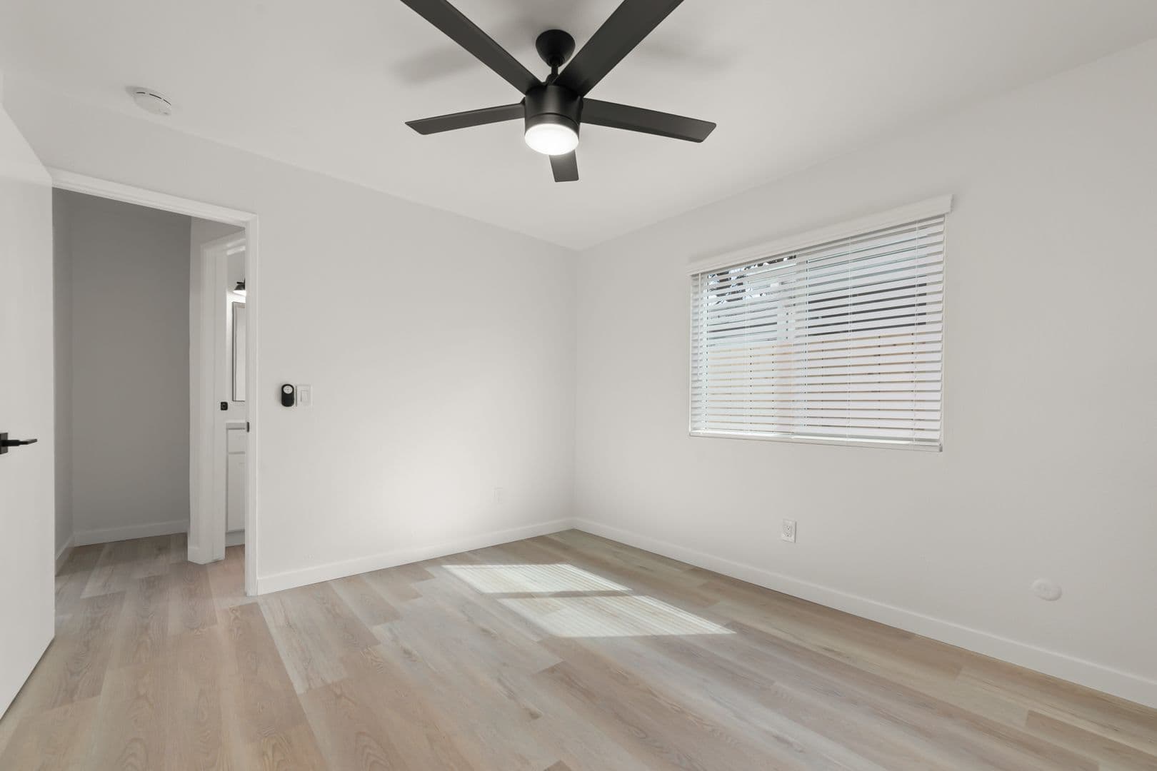 San Diego Apartment: 4514 Bancroft Street