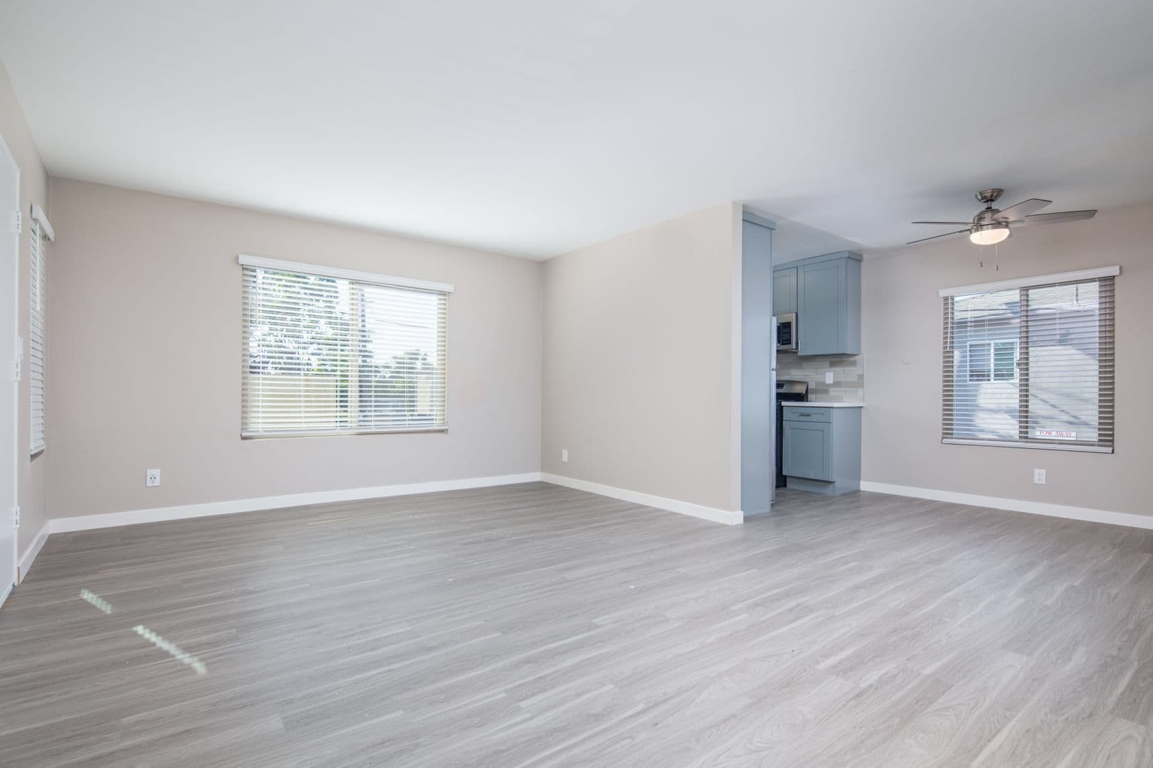 San Diego Apartment: 4342 Idaho Street