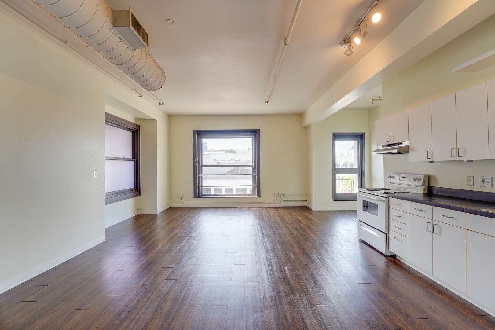 San Diego Apartment: 1023 Fourth Avenue