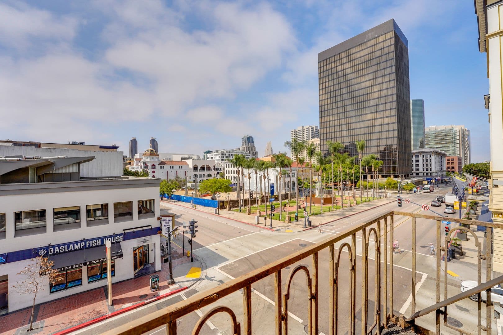 San Diego Apartment: 1023 Fourth Avenue
