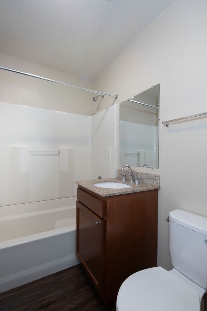 La Mesa Apartment: 8561 Mellmanor Drive