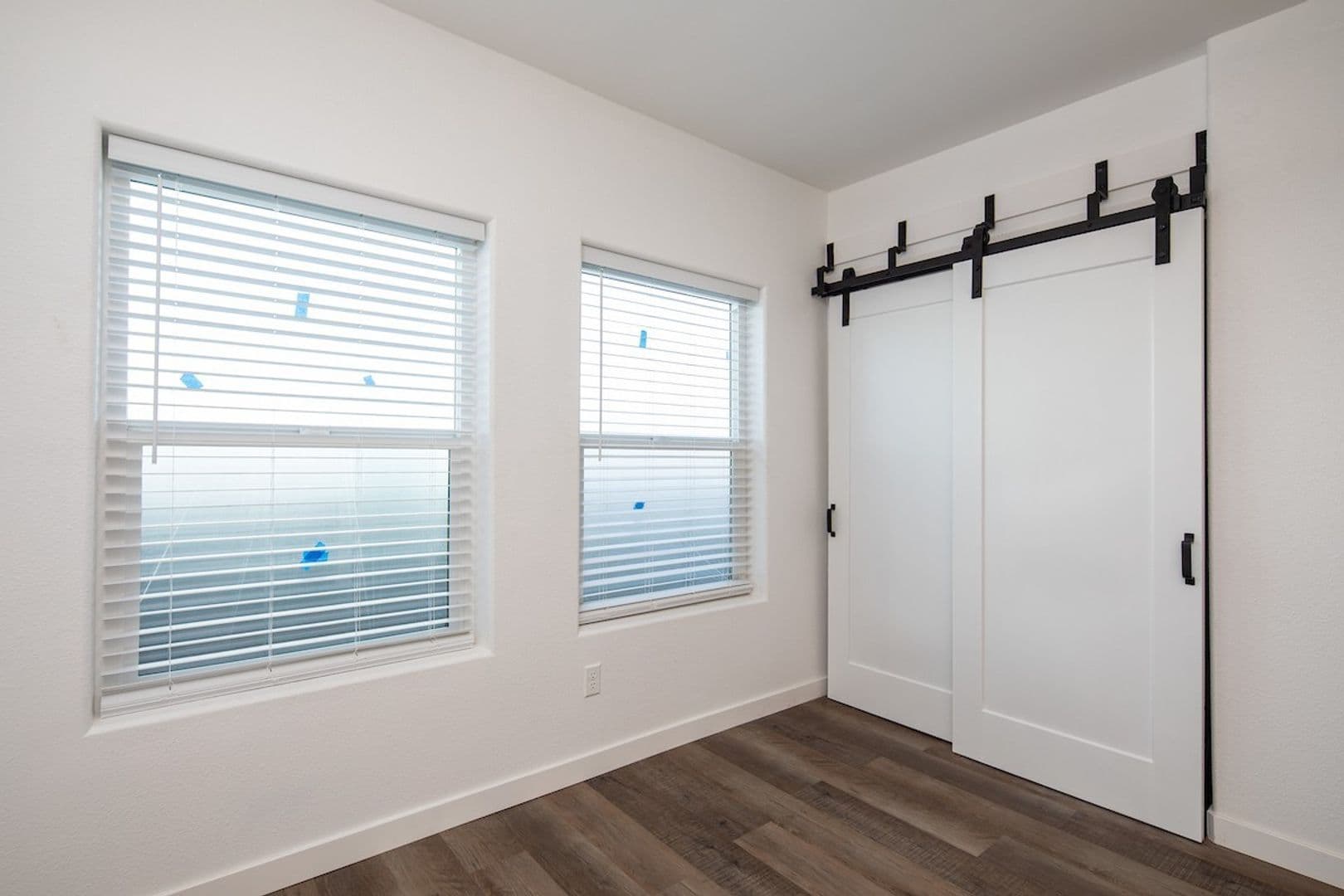 San Diego Apartment: 4188 5th Ave