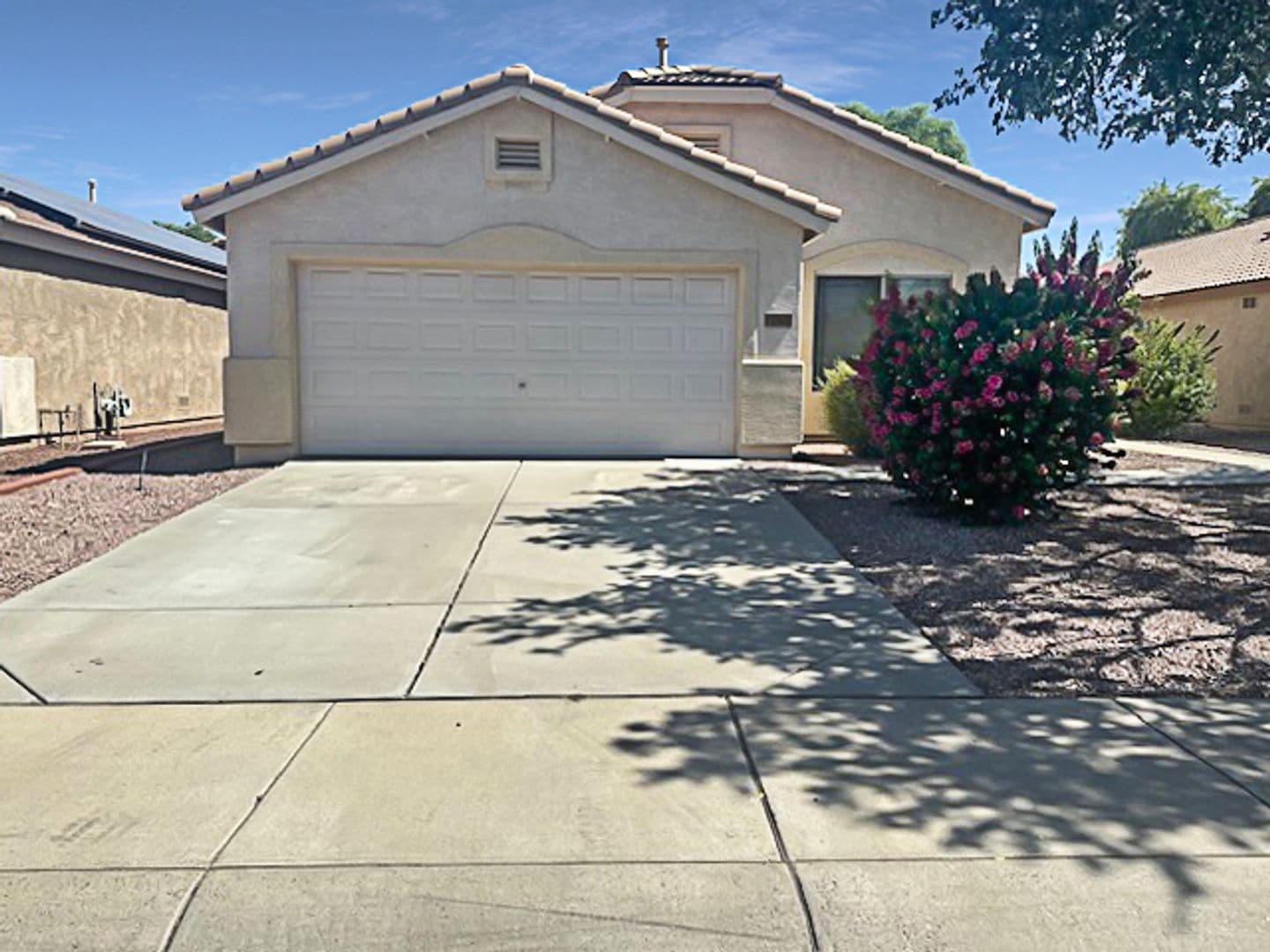 Surprise House: 13410 W Watson Lane