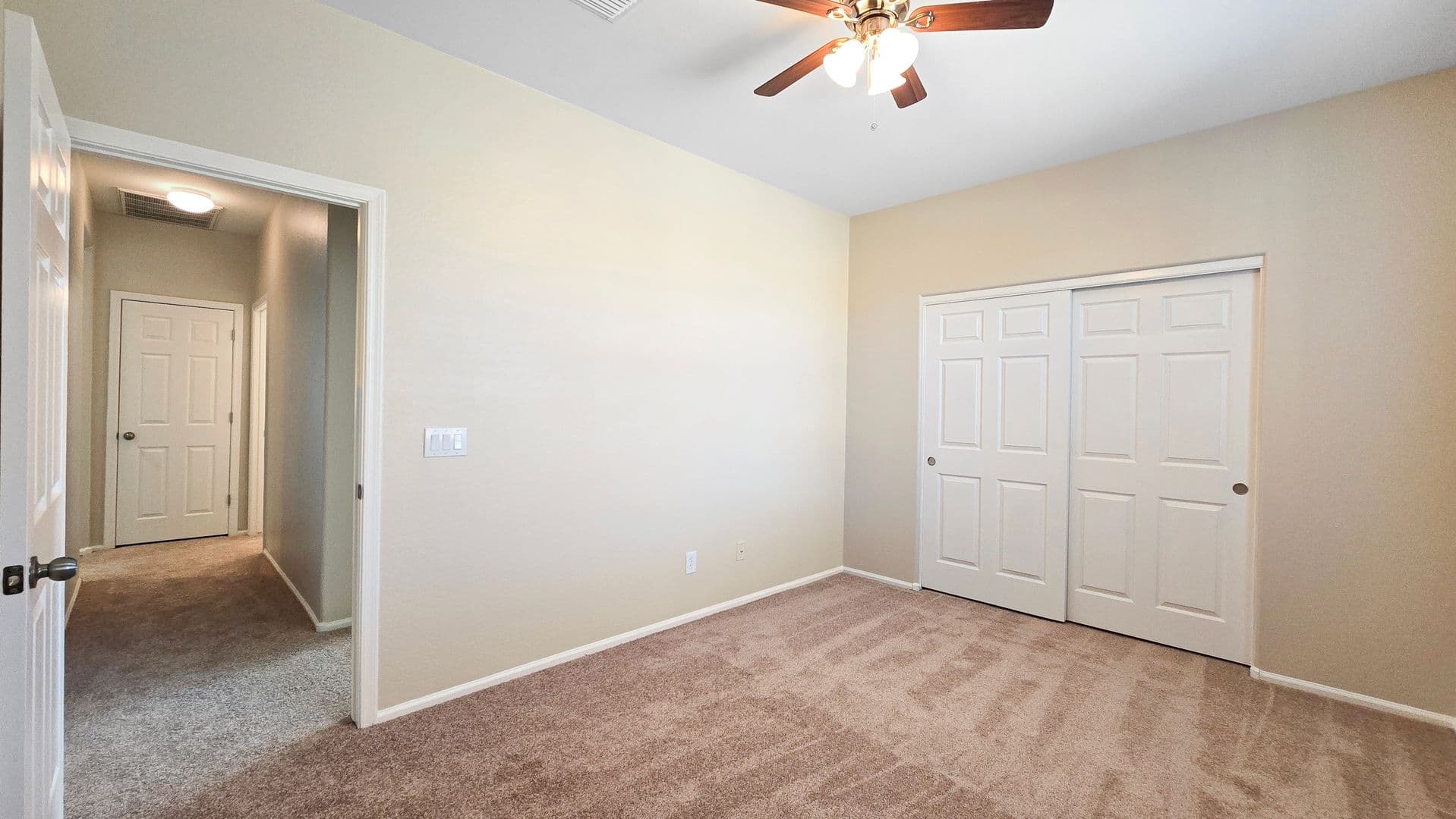 Goodyear House: 617 S 165th Ave
