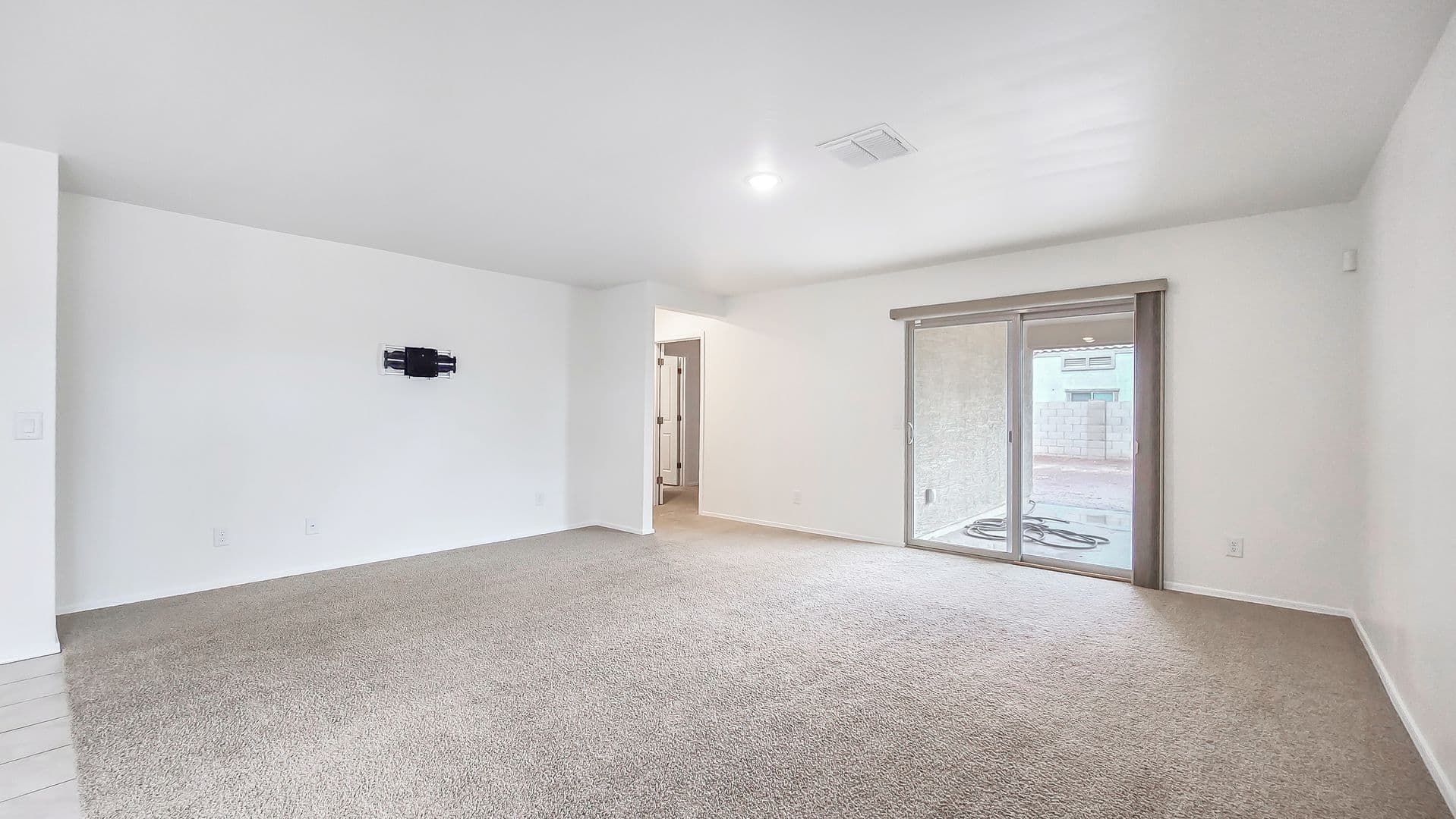 Buckeye House: 8562 S 253rd Ave