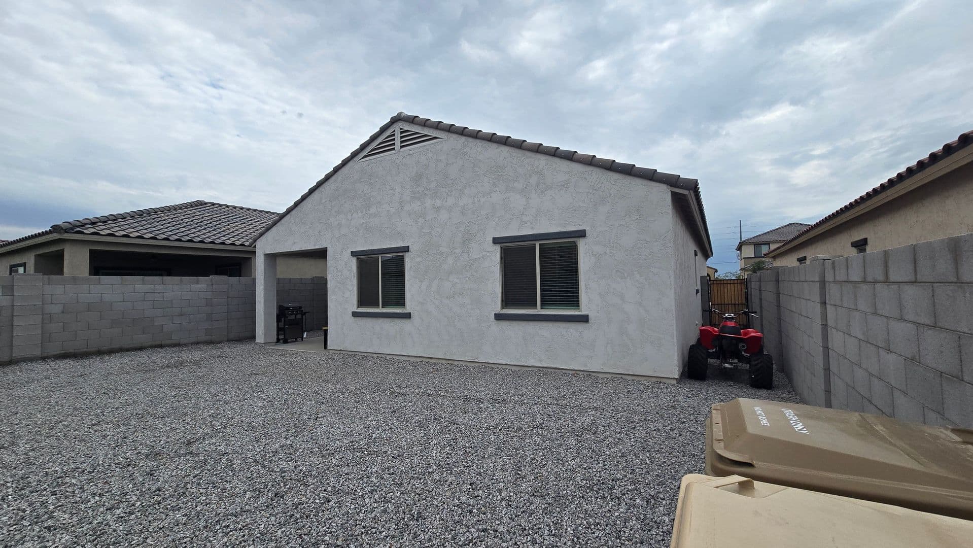 Buckeye House: 5074 S 251St Dr