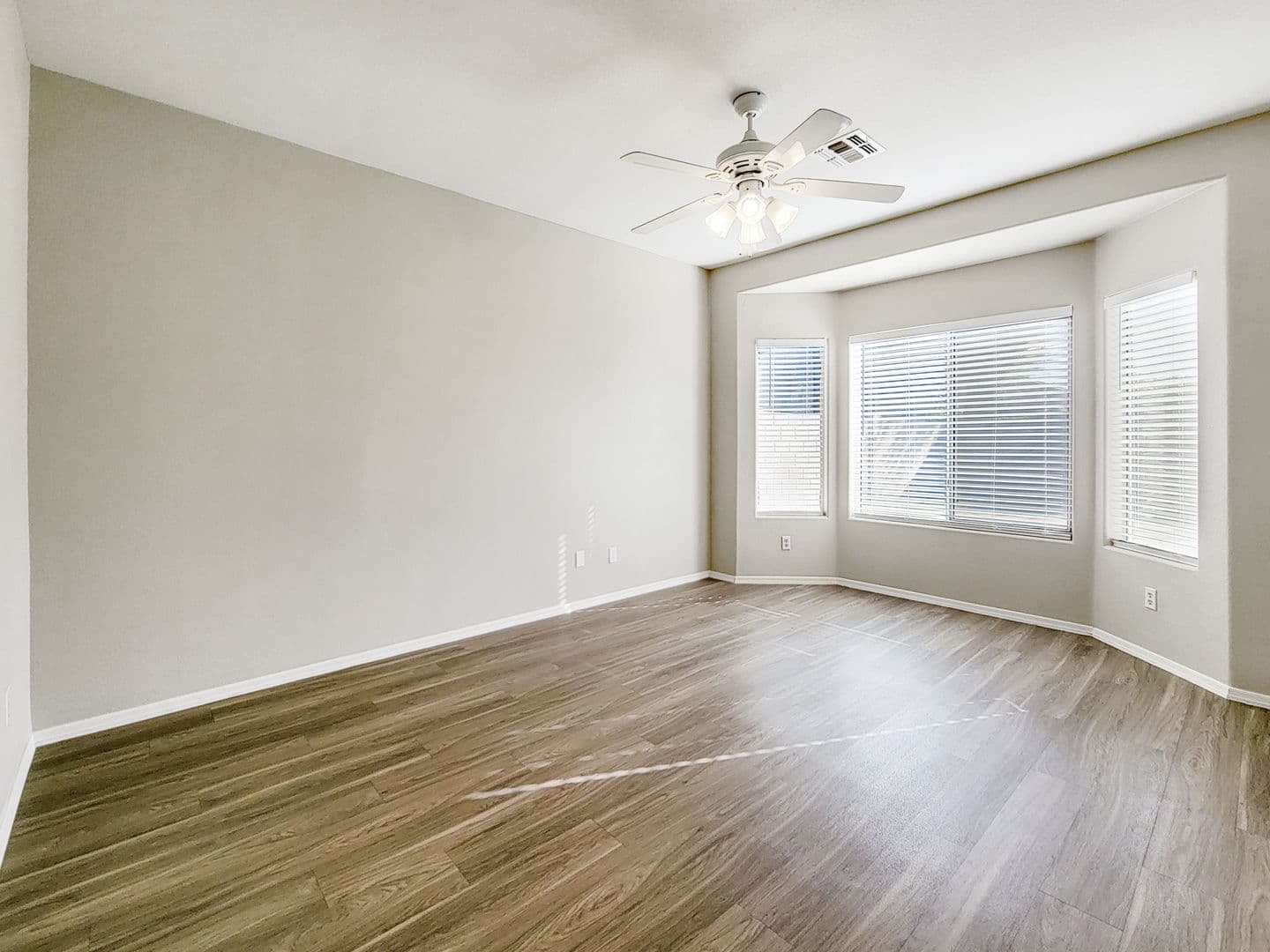 Goodyear House: 14173 W Weldon Ave