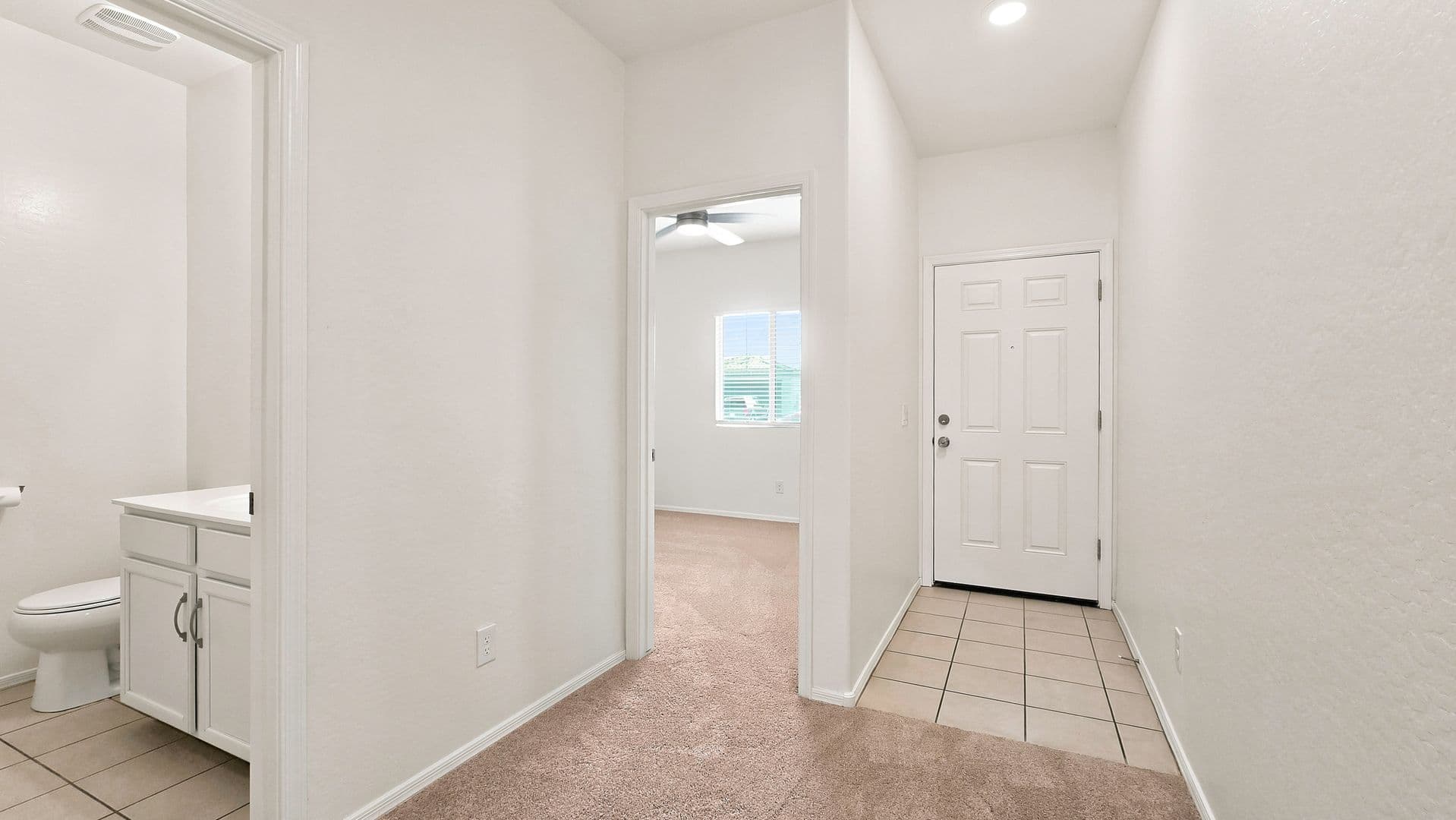 Glendale House: 12736 W Midway Ave