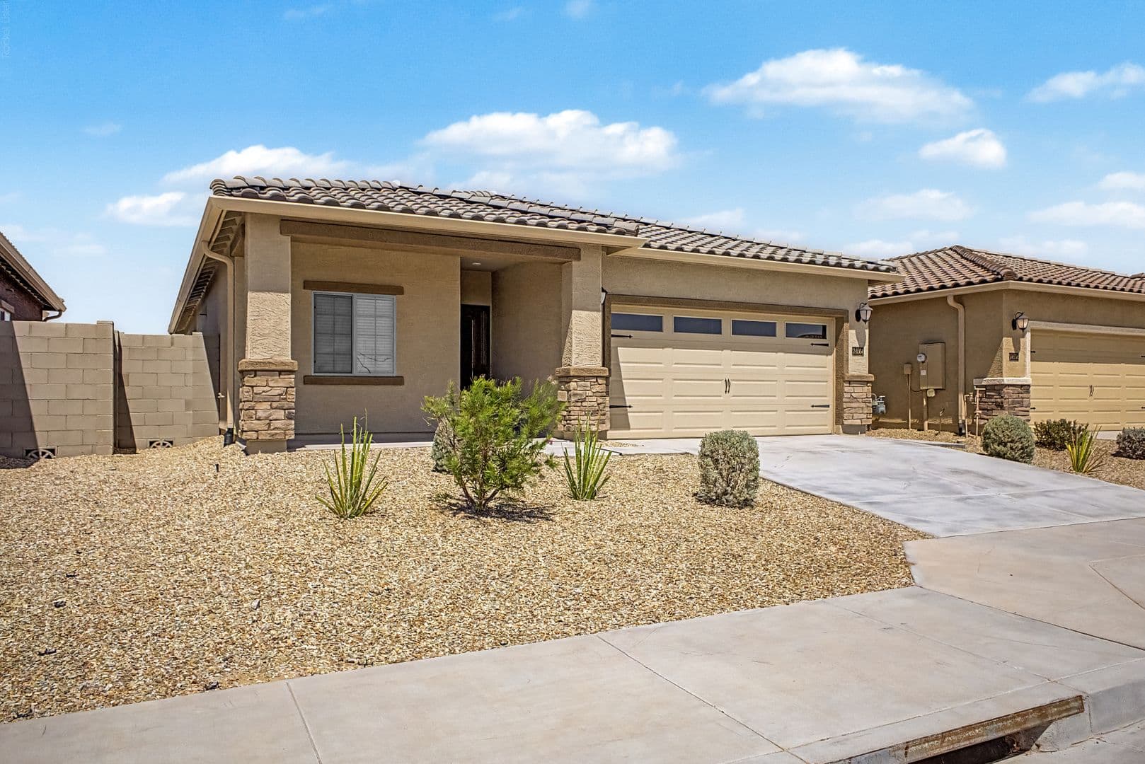 Buckeye House: 24564 W St Catherine Ave