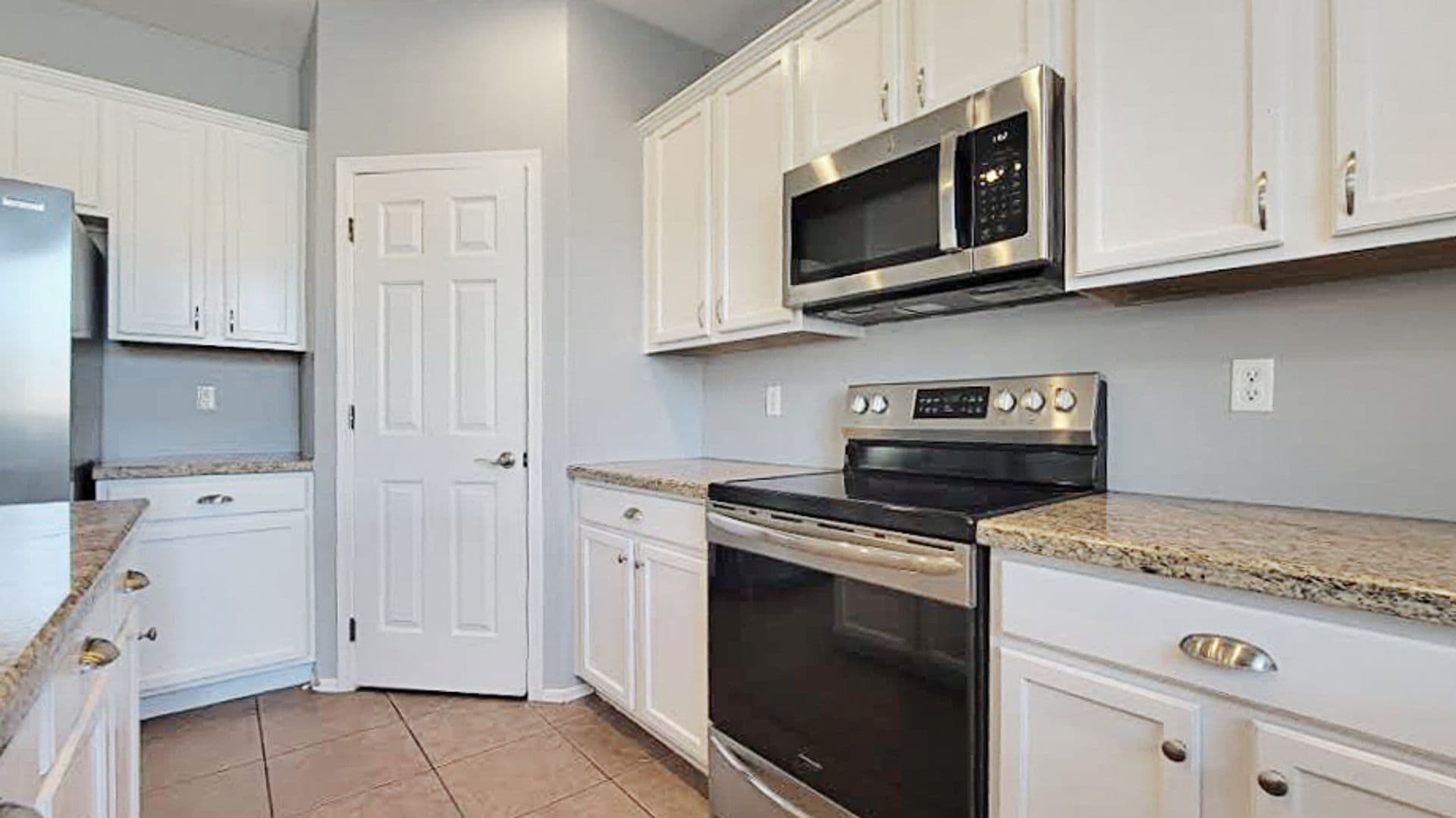 Surprise House: 17282 W Elm St