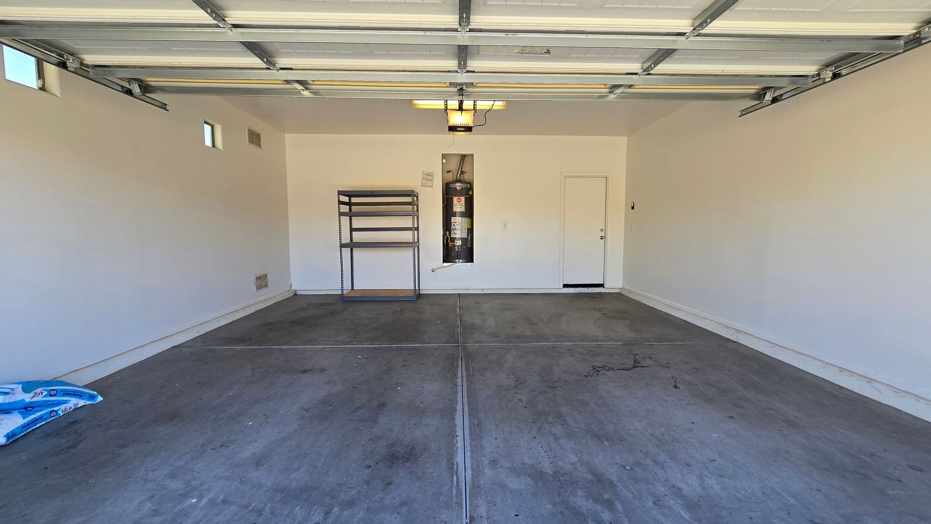 Goodyear House: 617 S 165th Ave