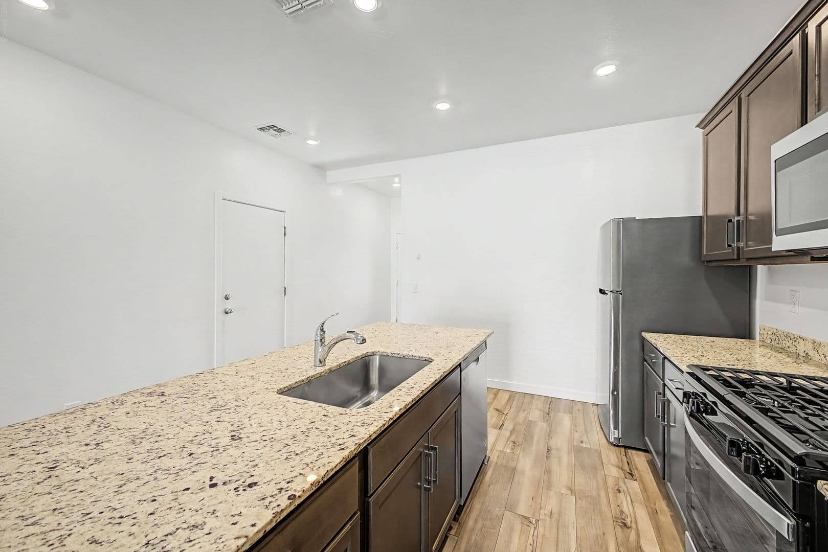 Buckeye House: 24564 W St Catherine Ave