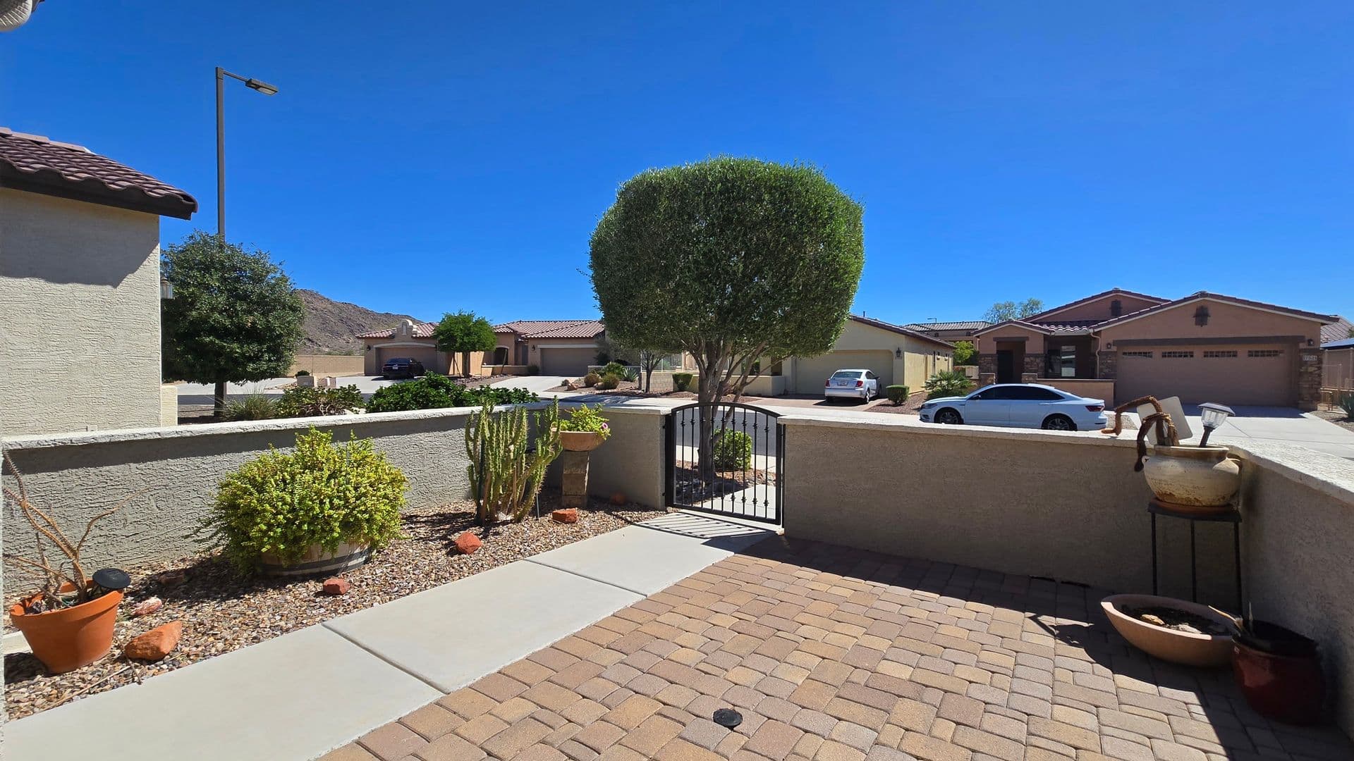 Goodyear House: 17520 W Fairview St