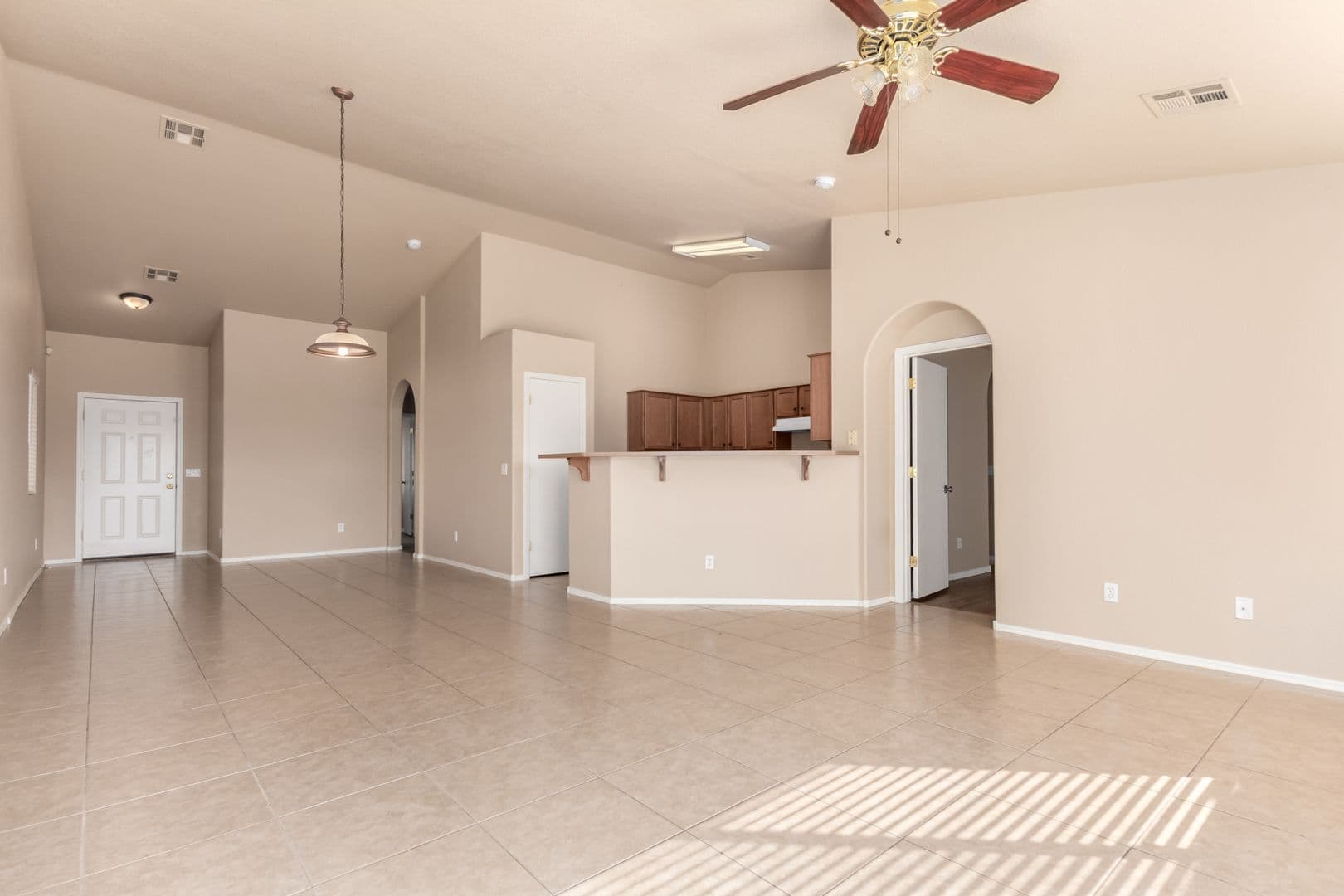 Buckeye House: 1621 E Ash Ave