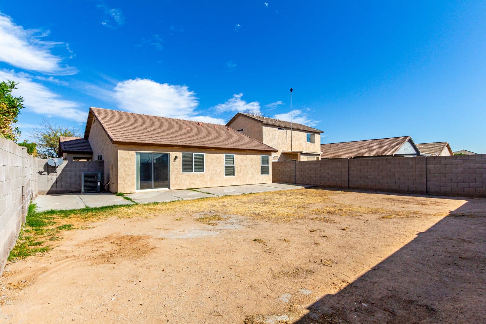 Buckeye House: 1621 E Ash Ave