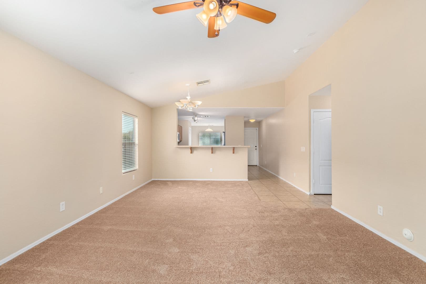 Goodyear House: 946 S 166th Ave