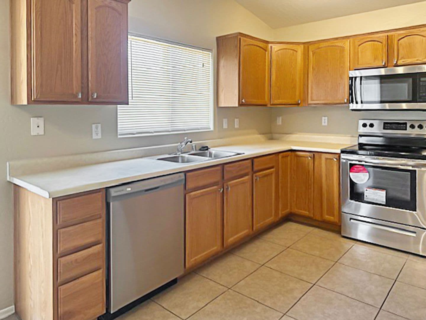Surprise House: 13410 W Watson Lane