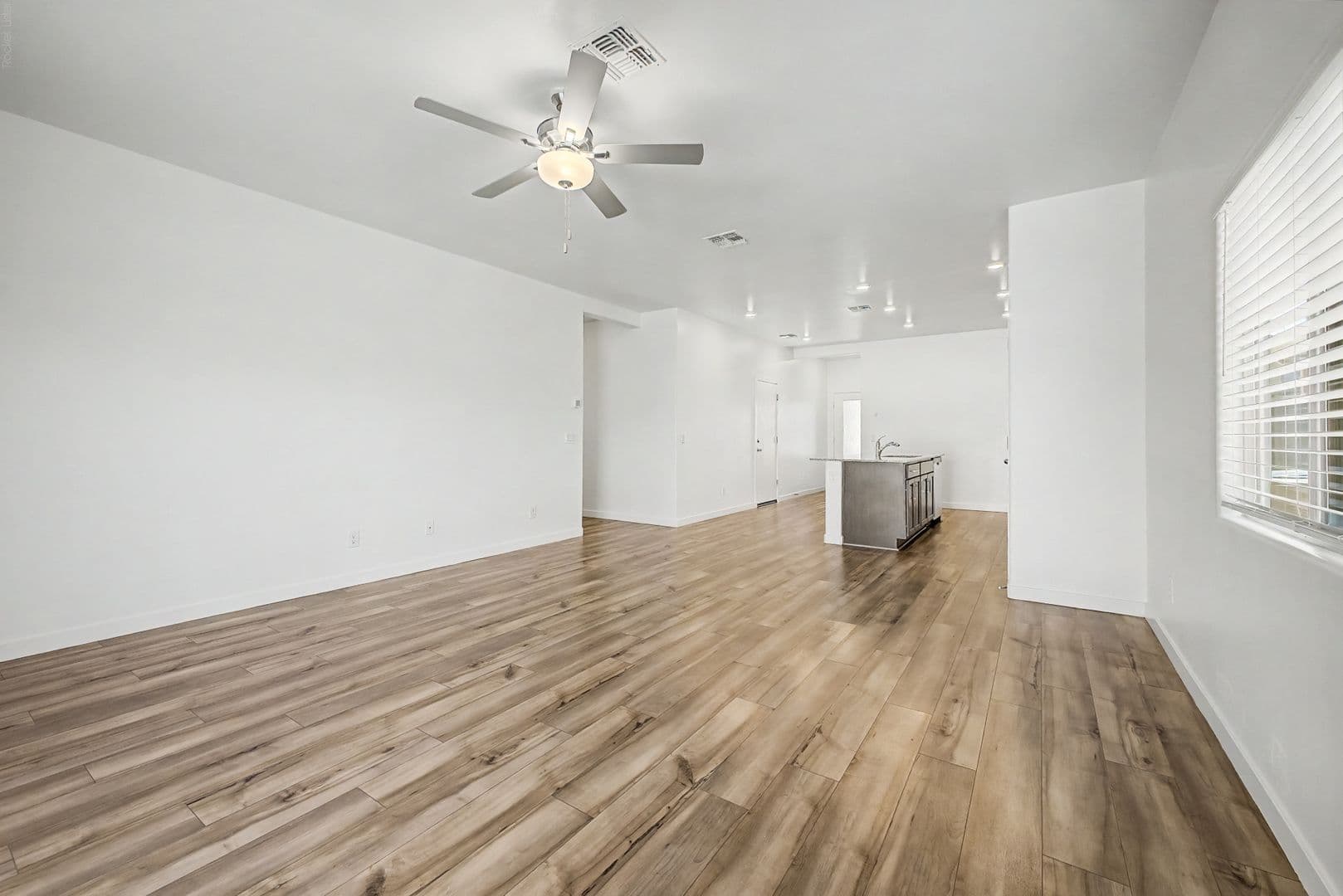 Buckeye House: 24564 W St Catherine Ave