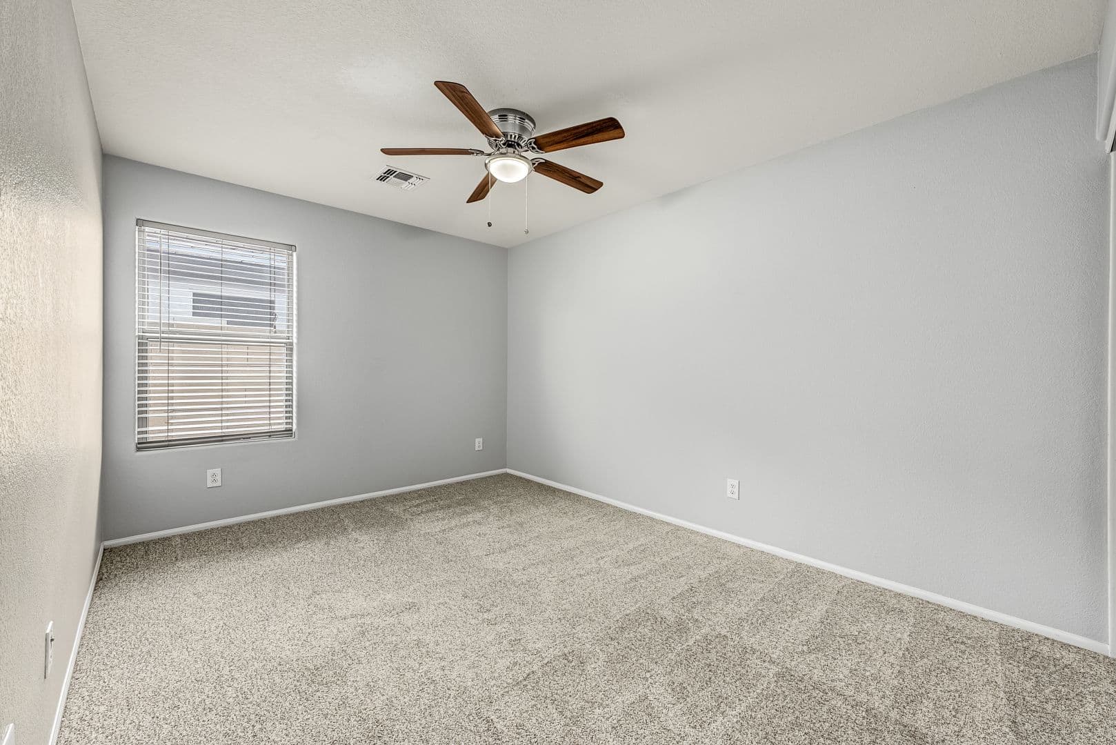 Litchfield Park House: 5426 N Rattler Way