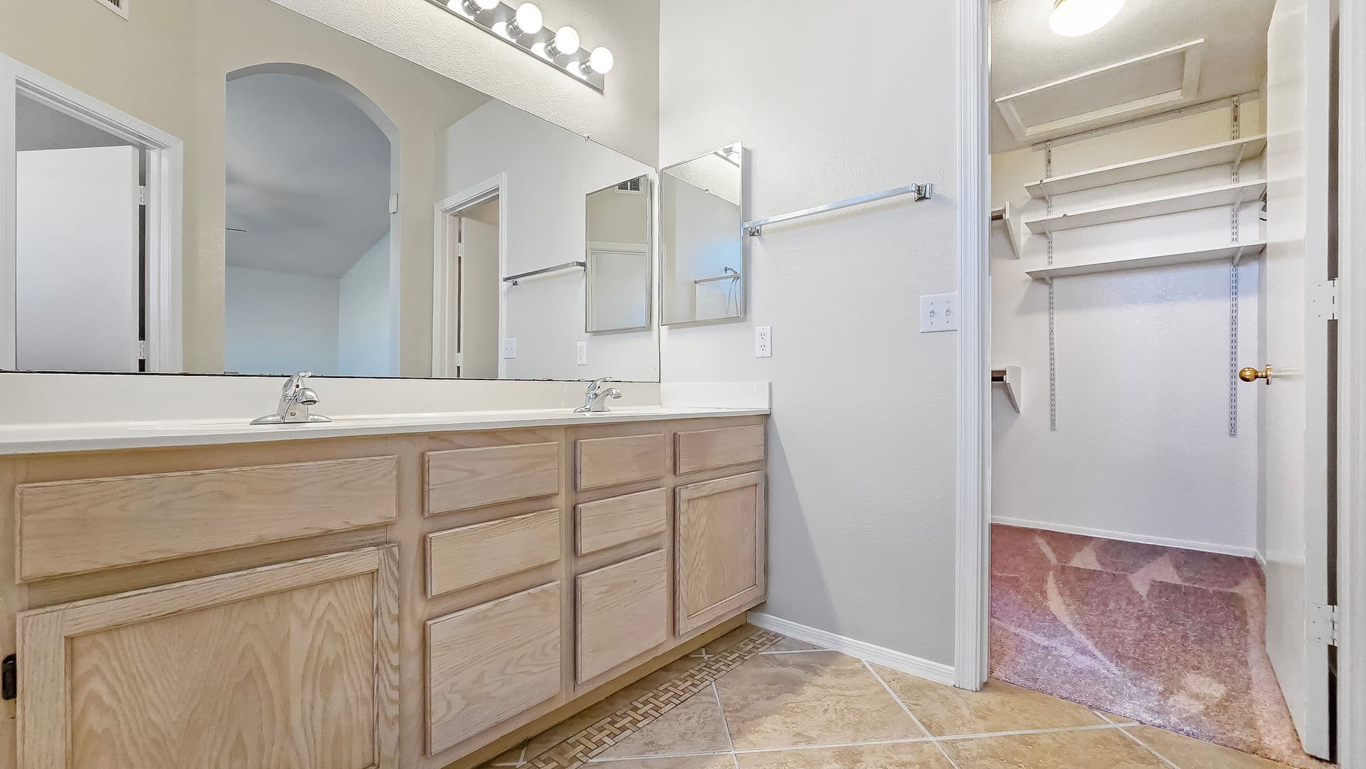 Peoria House: 11224 W ALICE AVE