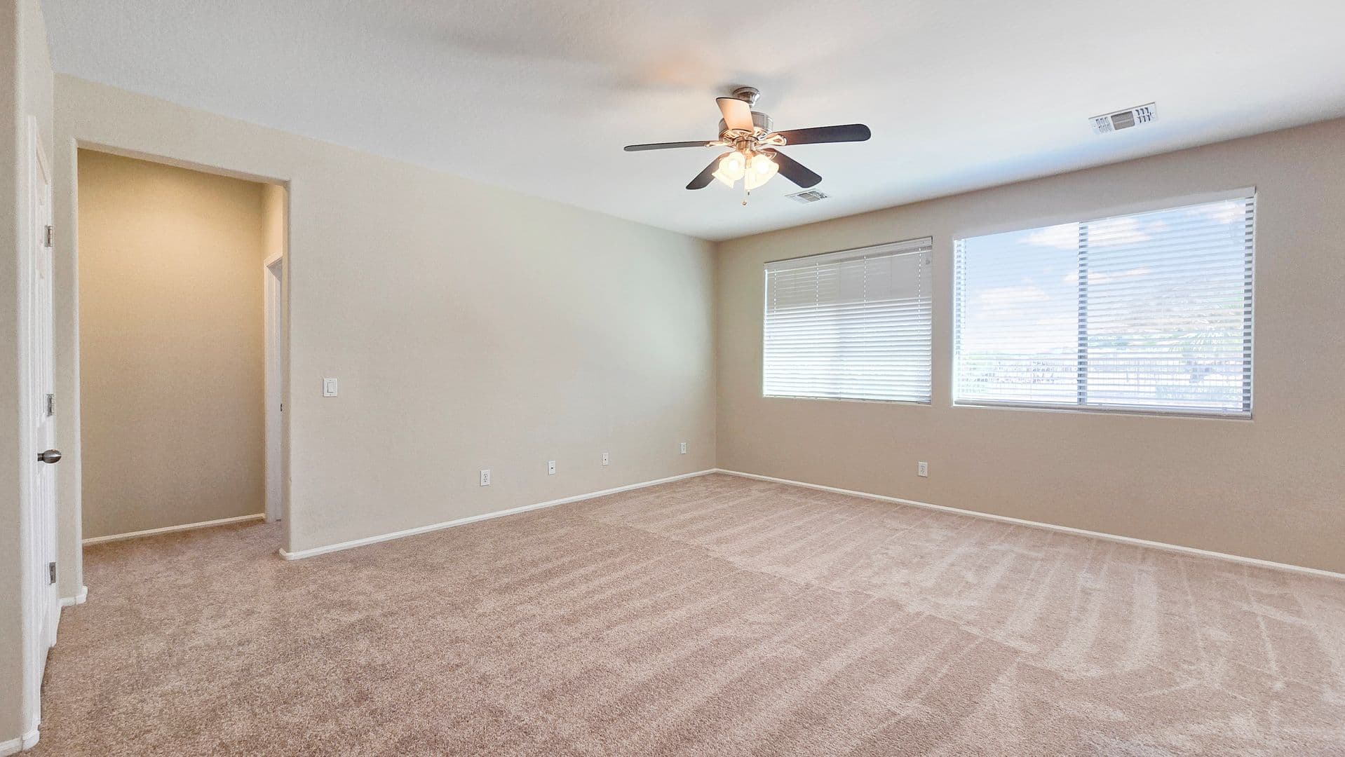 Goodyear House: 617 S 165th Ave