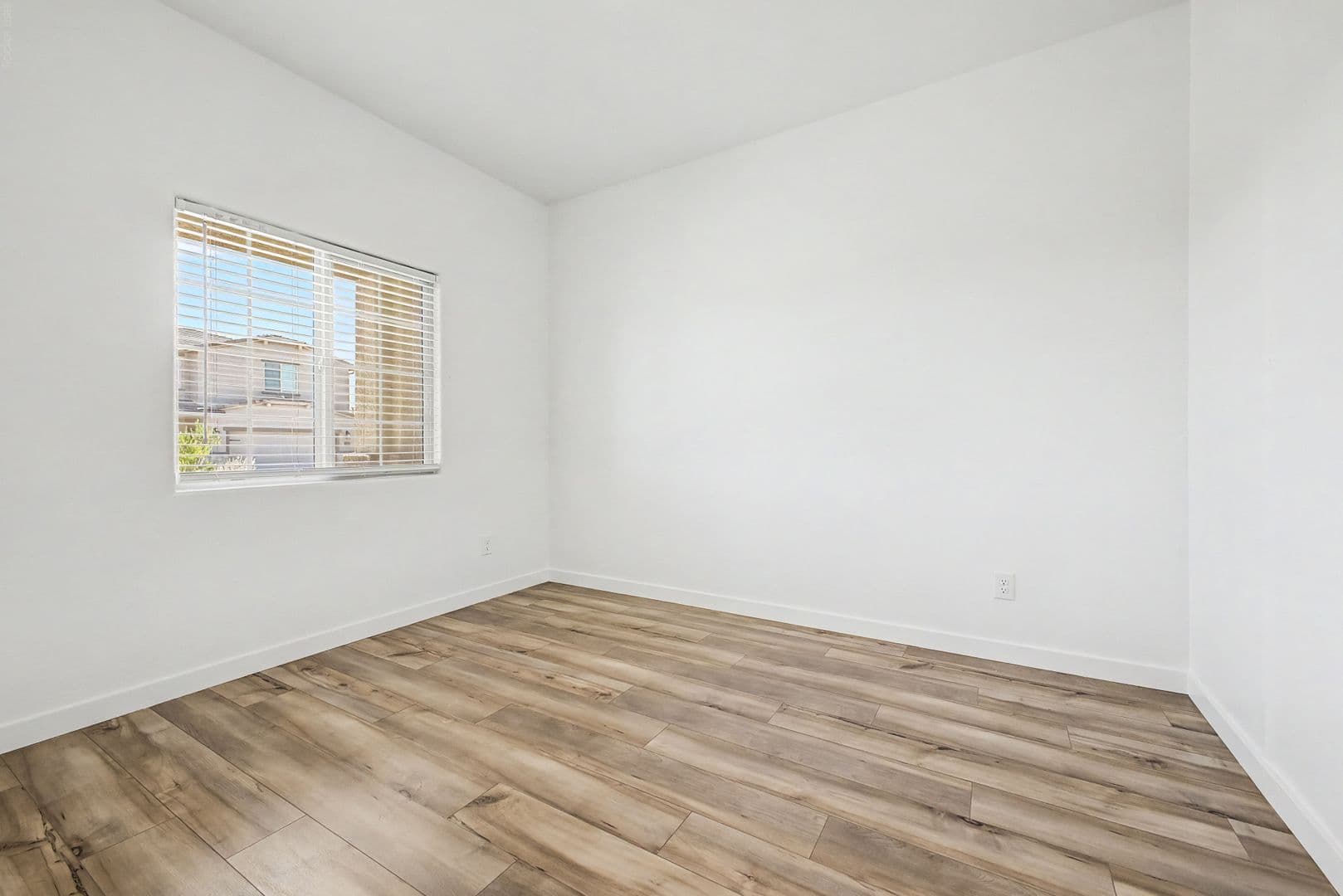 Buckeye House: 24564 W St Catherine Ave