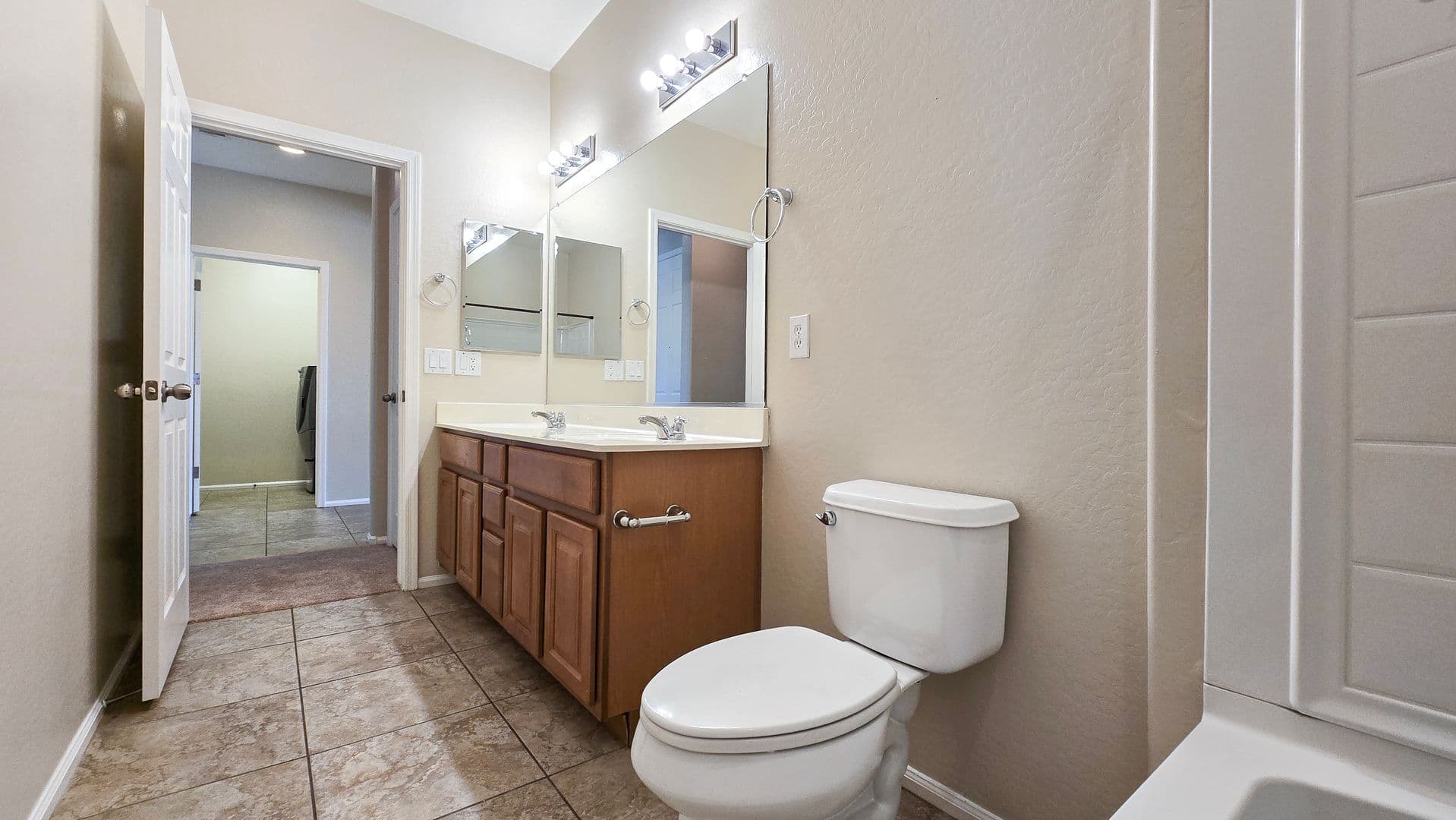 Goodyear House: 617 S 165th Ave