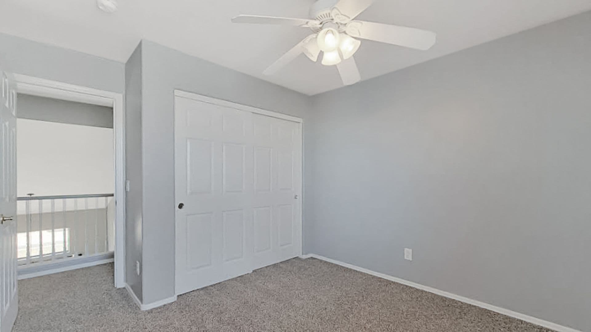 Surprise House: 17282 W Elm St