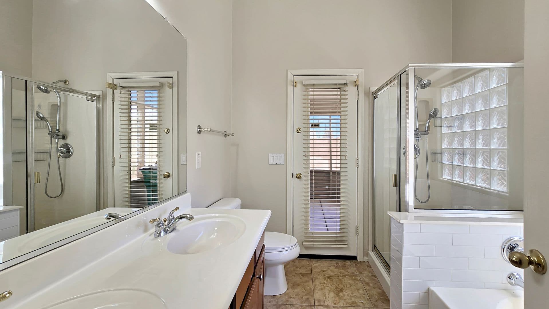 Goodyear House: 15857 W Moreland St