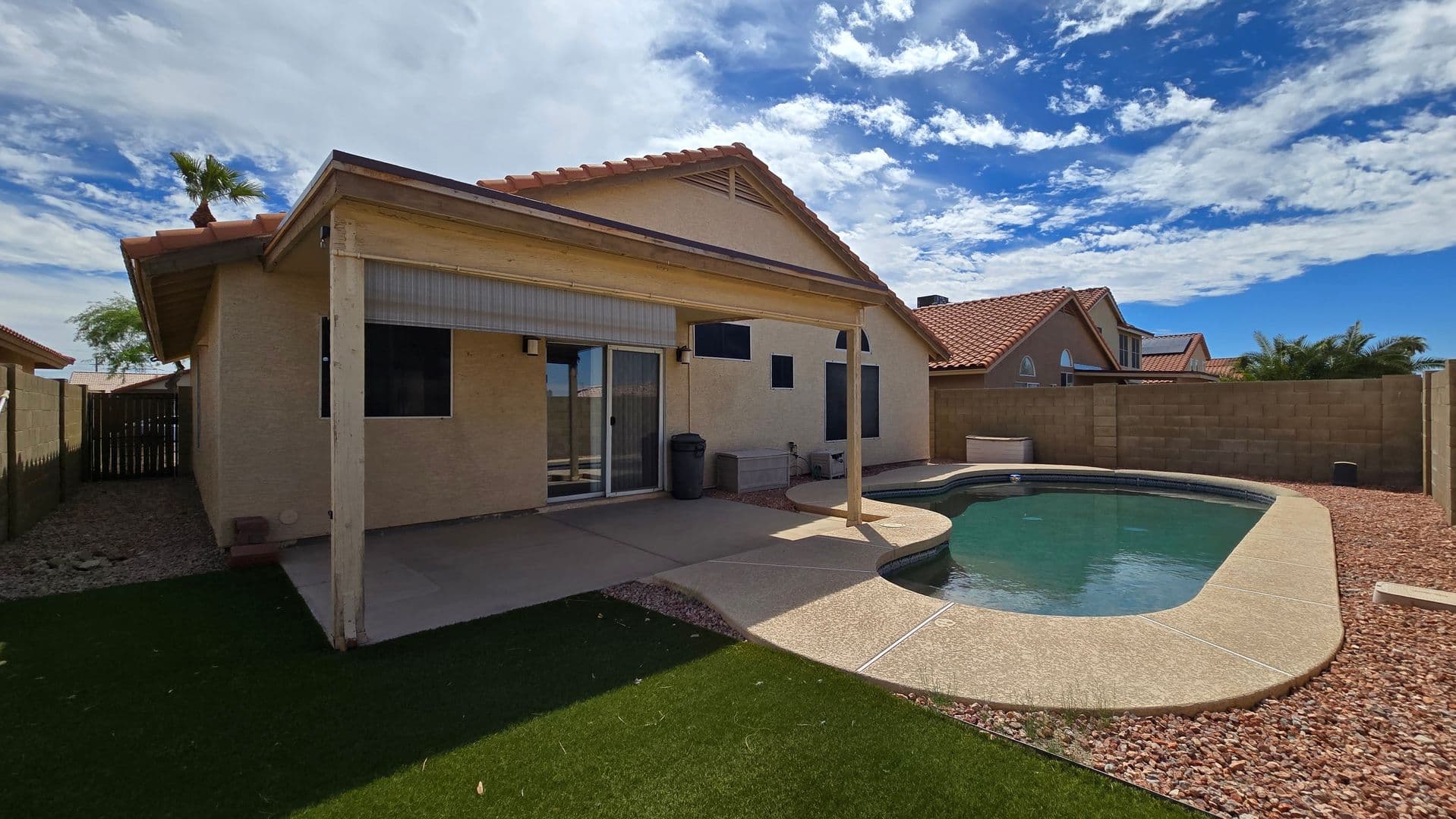 Peoria House: 11224 W ALICE AVE