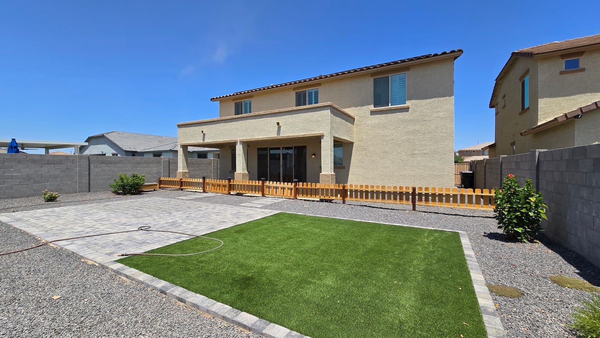 Surprise House: 27156 N 169th Dr