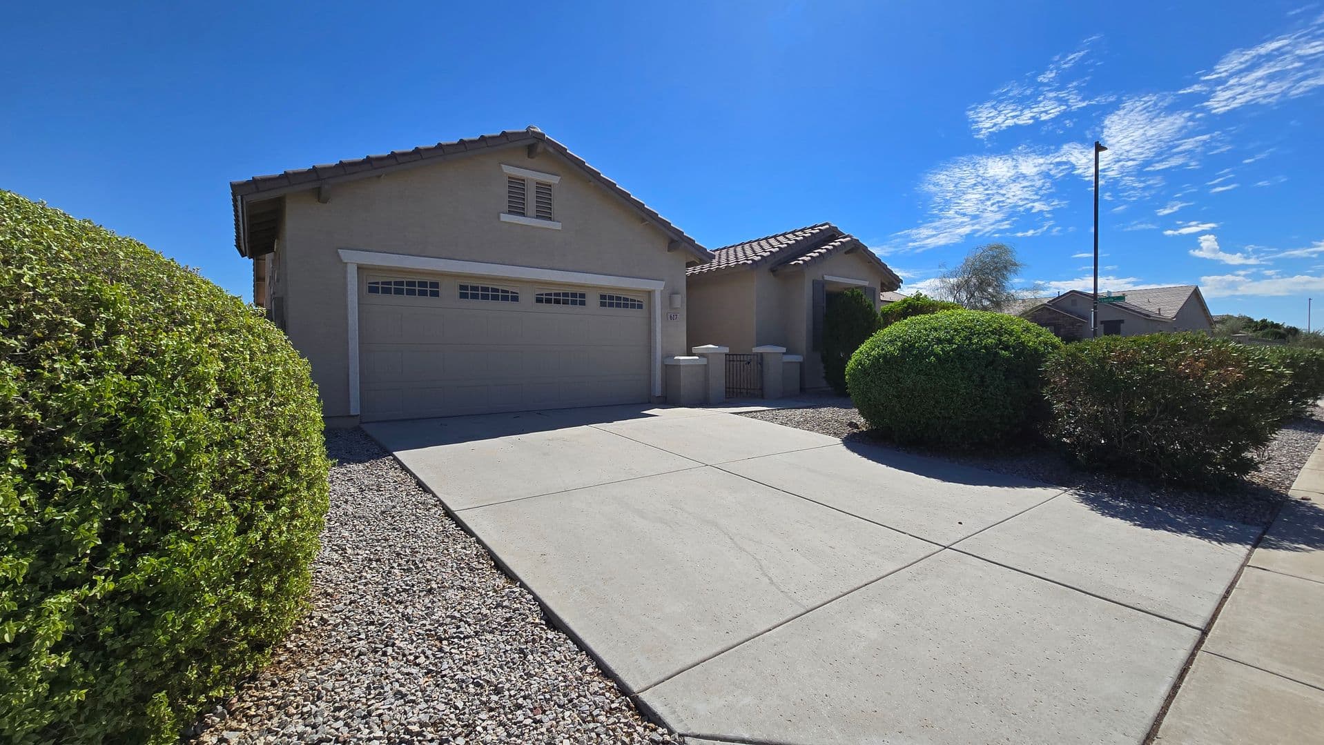 Goodyear House: 617 S 165th Ave
