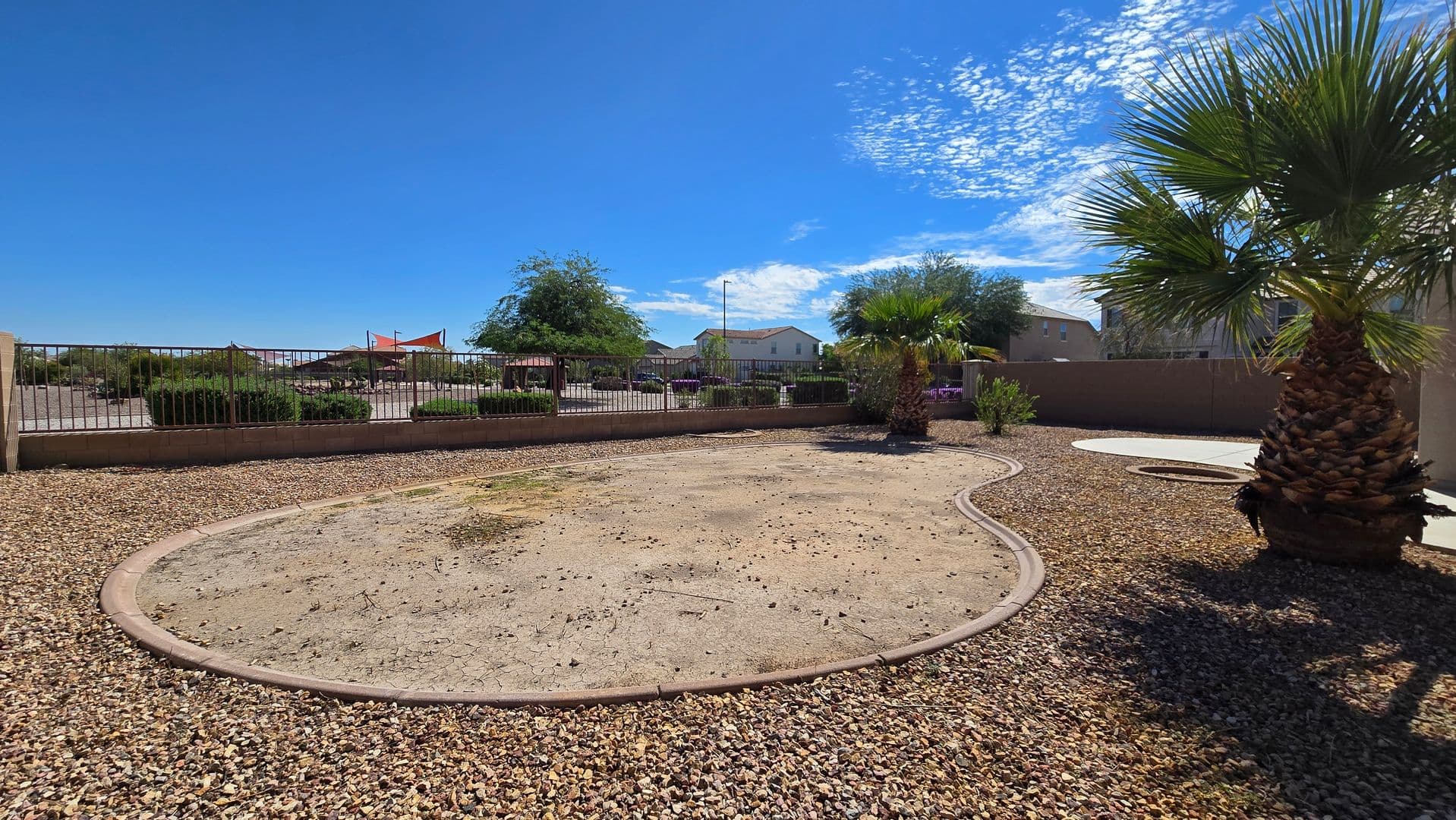 Goodyear House: 617 S 165th Ave