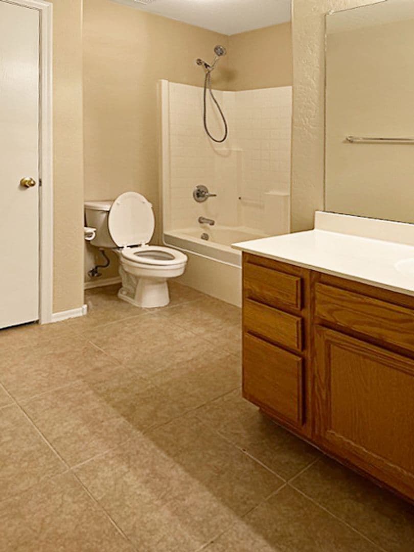 Surprise House: 13410 W Watson Lane