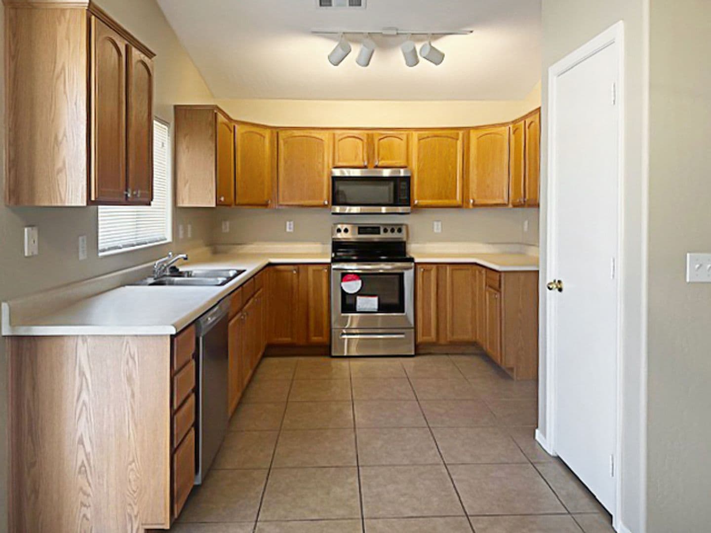 Surprise House: 13410 W Watson Lane