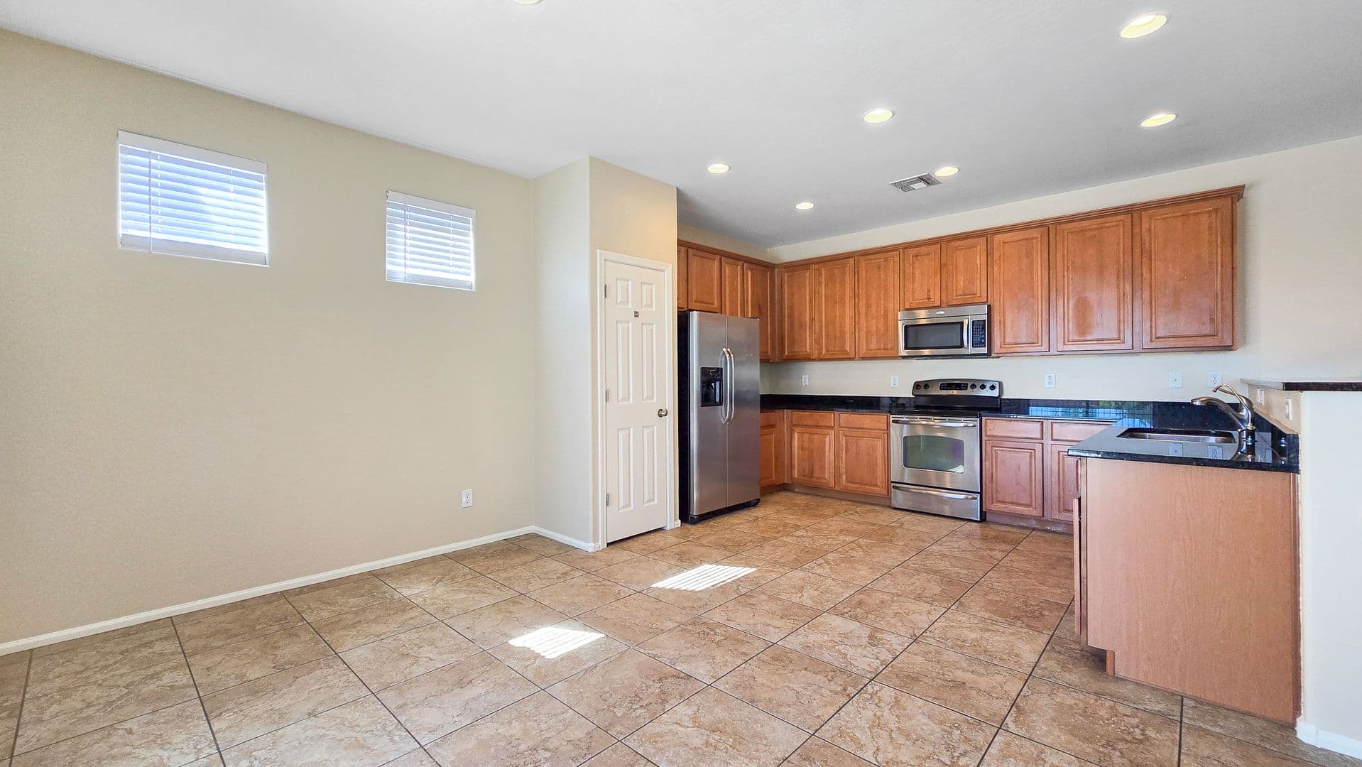Goodyear House: 617 S 165th Ave