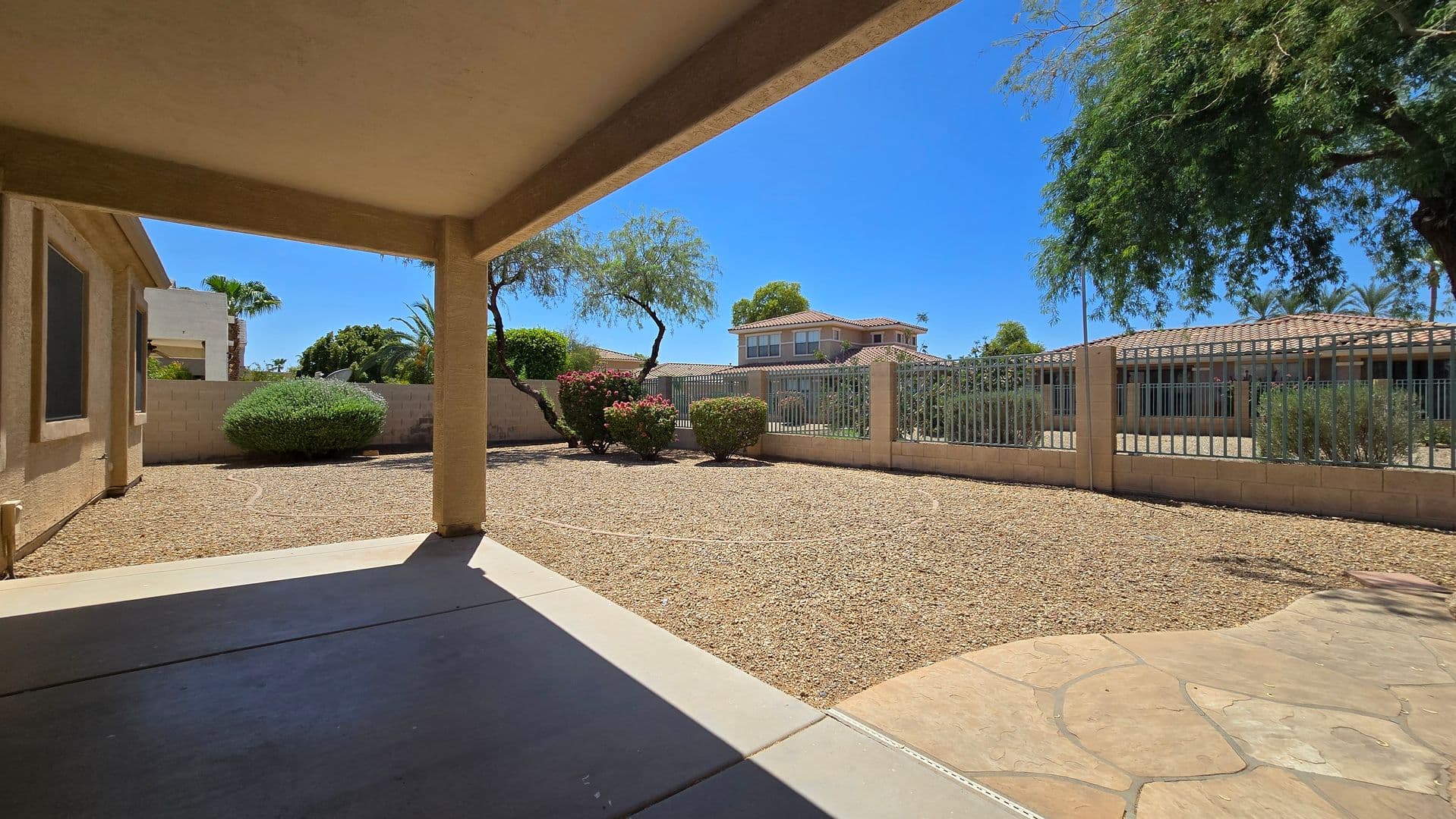 Goodyear House: 13588 W Alvarado Dr