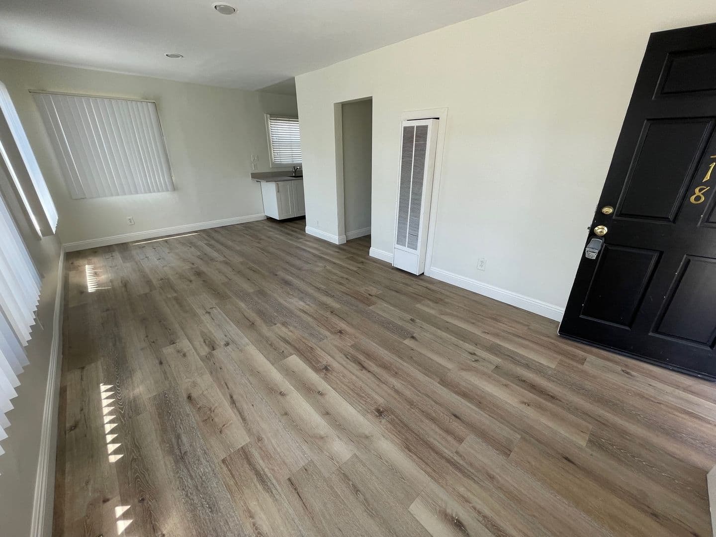 SAN DIEGO Apartment: 1518-1540 ROSECRANS & 3015-3025 INGELOW STREET