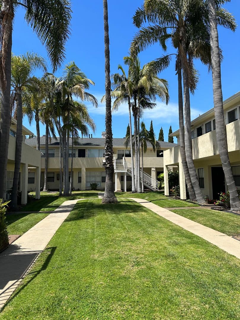 SAN DIEGO Apartment: 1518-1540 ROSECRANS & 3015-3025 INGELOW STREET