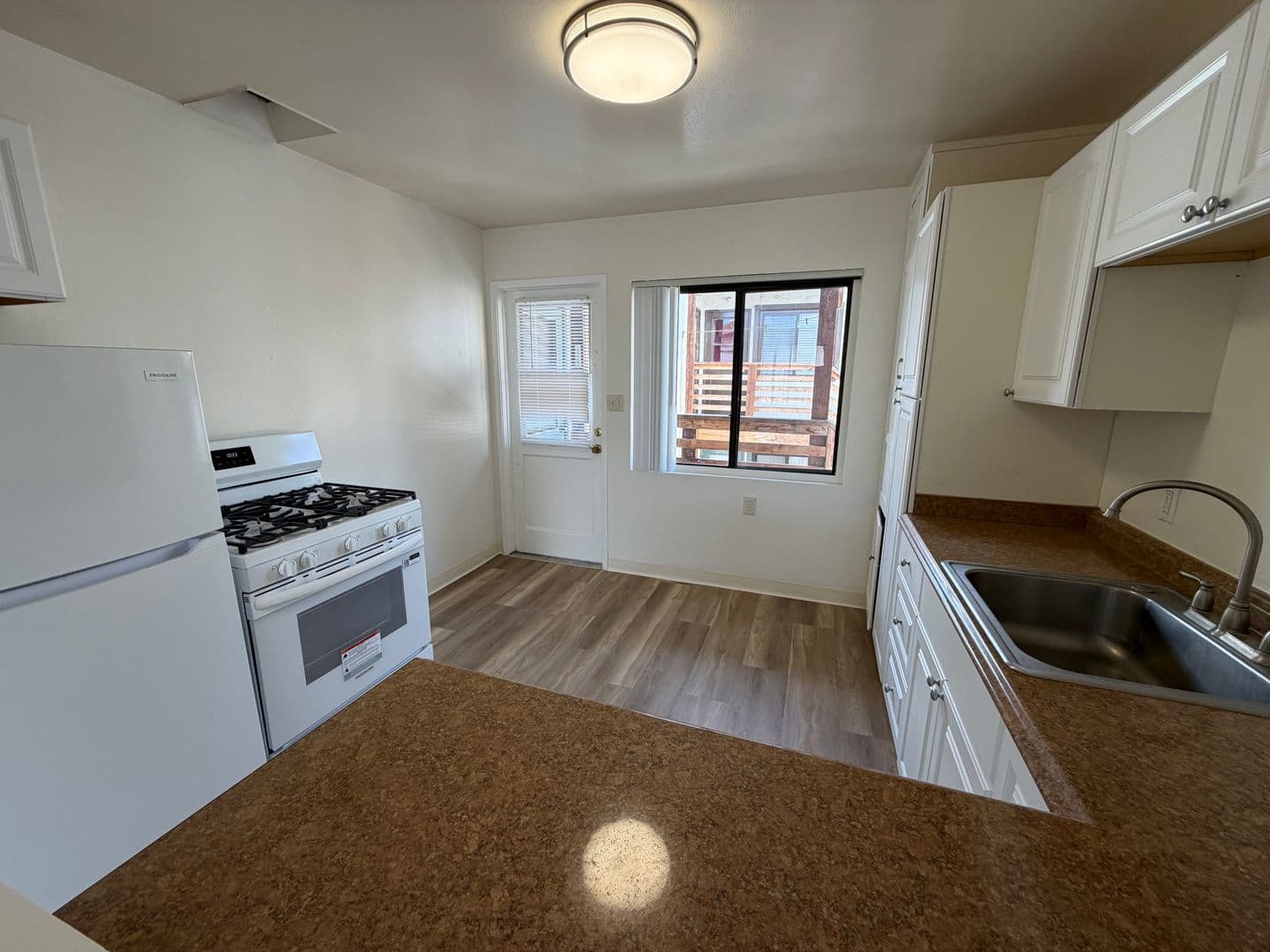 SAN DIEGO Apartment: 3132-3146 MACAULAY STREET