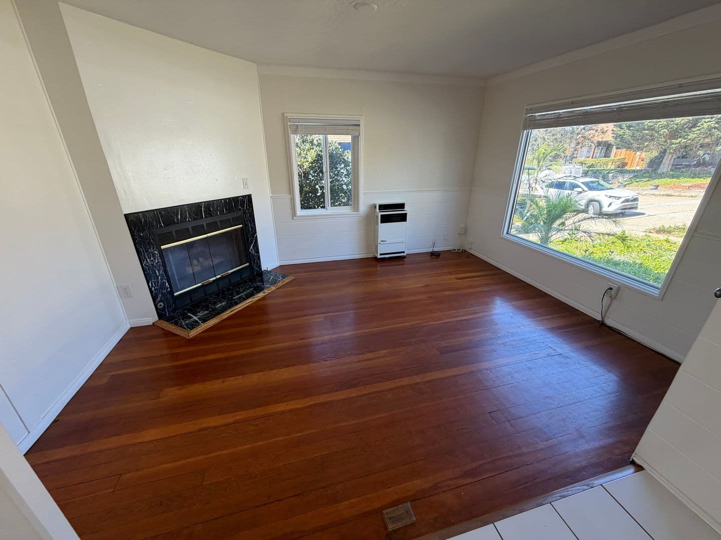 San Diego House: 4637 Pescadero Avenue