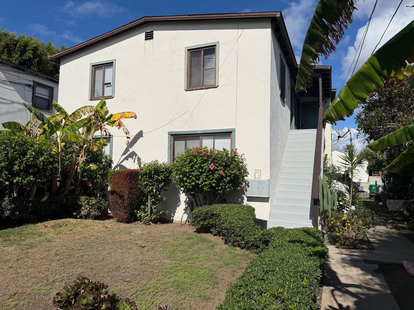 SAN DIEGO Apartment: 3132-3146 MACAULAY STREET