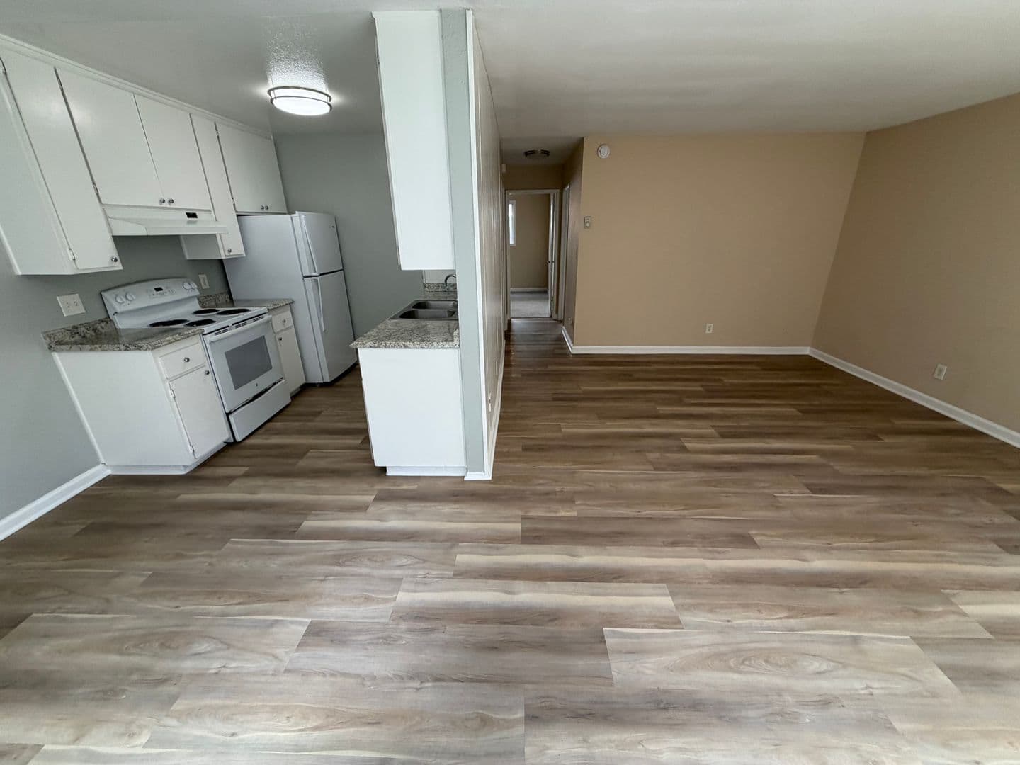 SAN DIEGO Apartment: 4874 SANTA CRUZ AVENUE #1-9