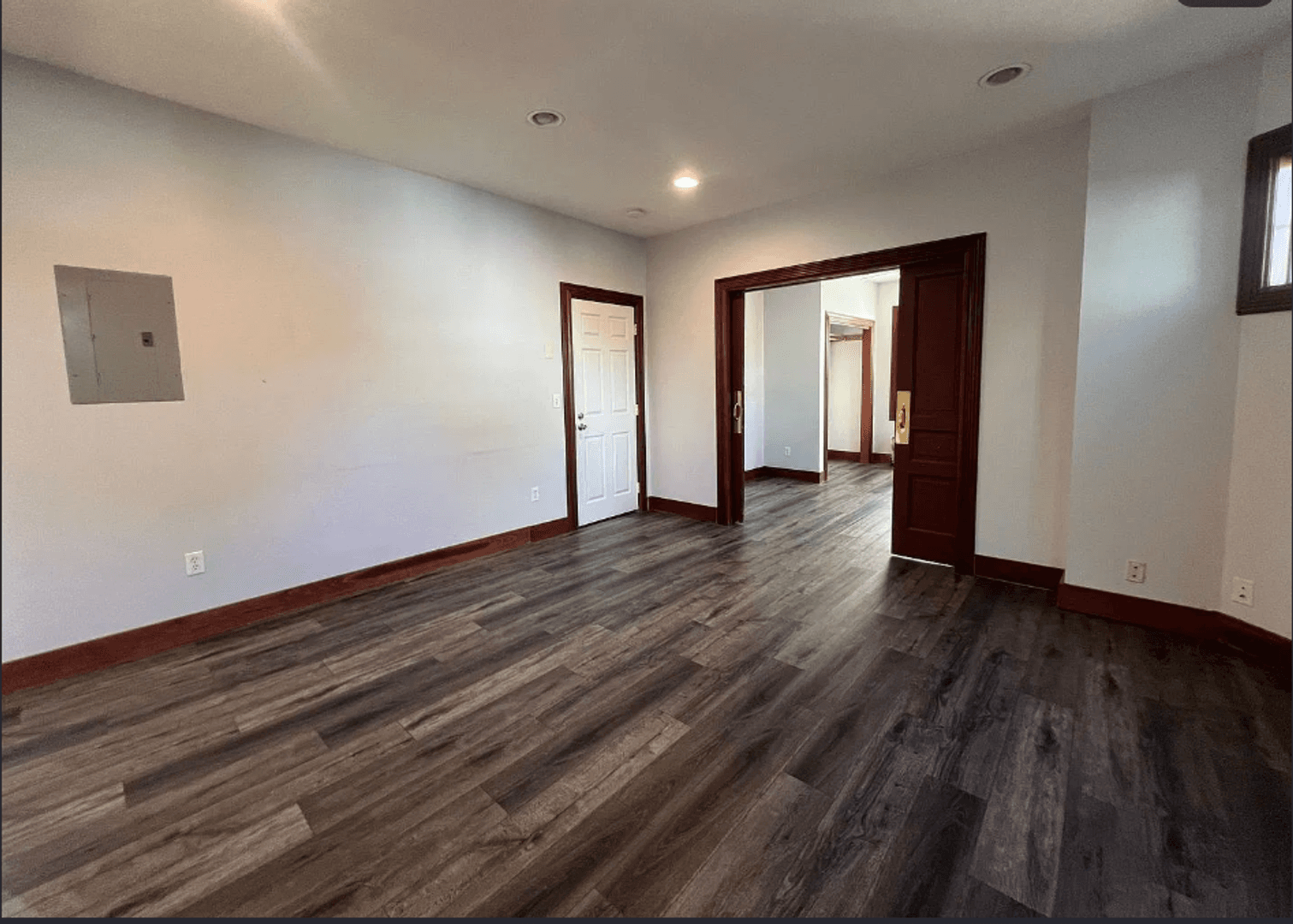 Rochester Apartment: 715 E Center ST
