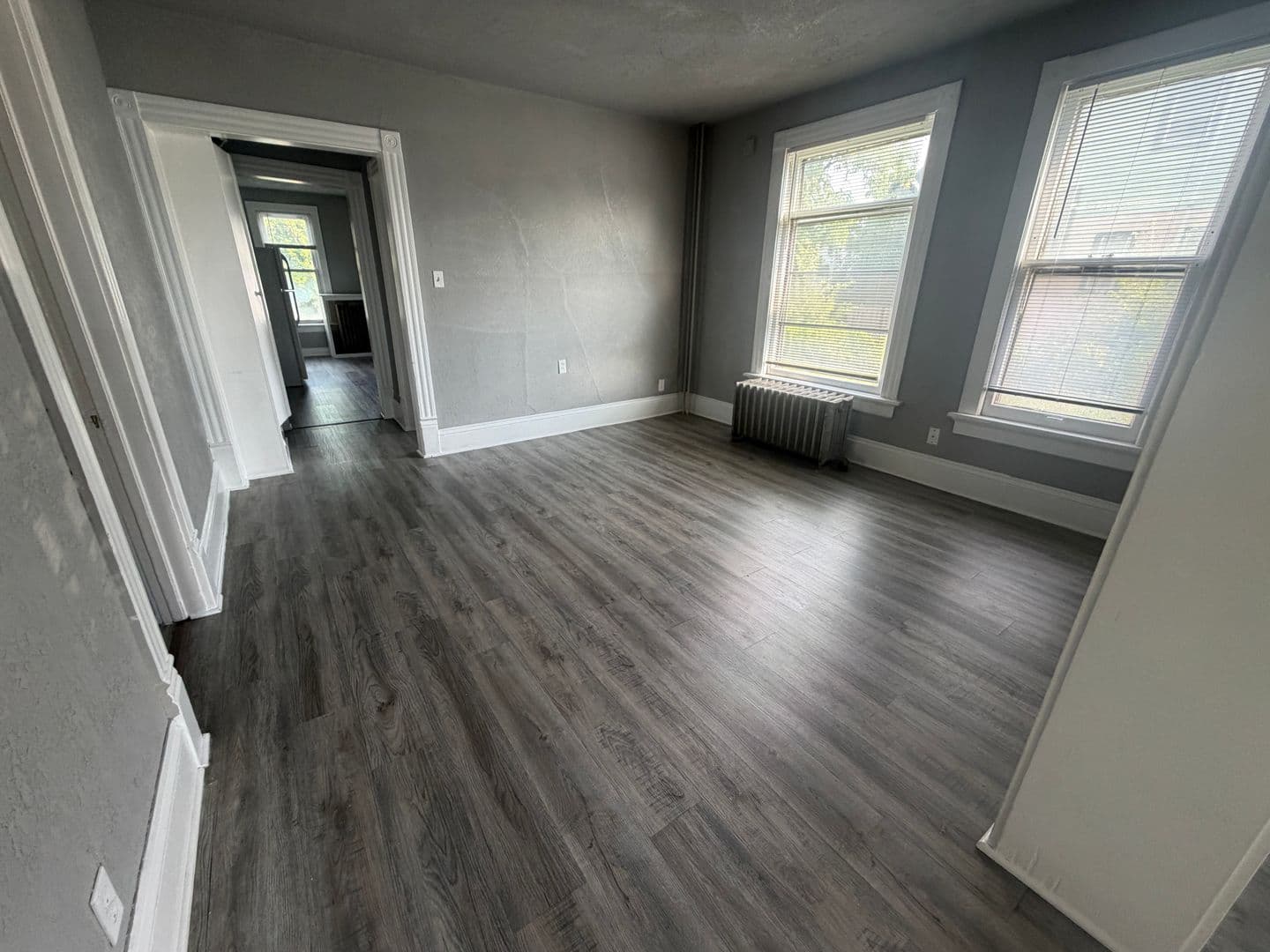 Milwaukee Apartment: 1922 N 27th St