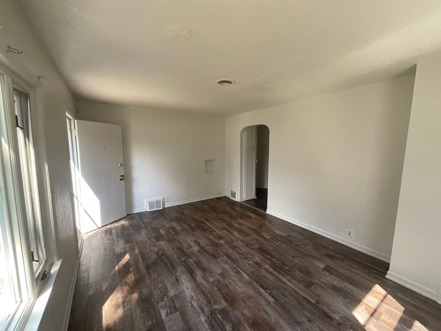 Milwaukee House: 4422 N 30th St