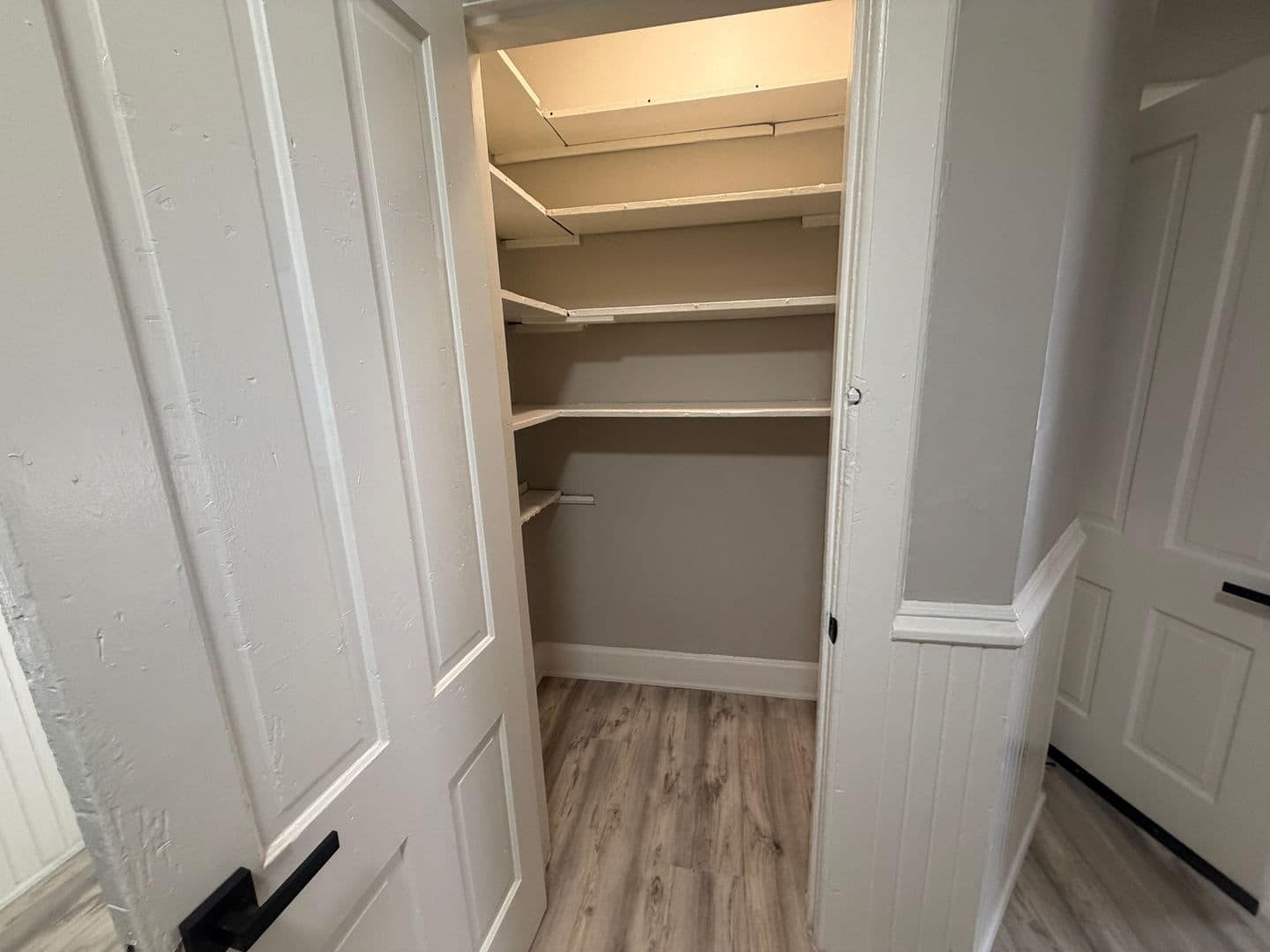 Milwaukee Apartment: 338 W Reservoir Ave