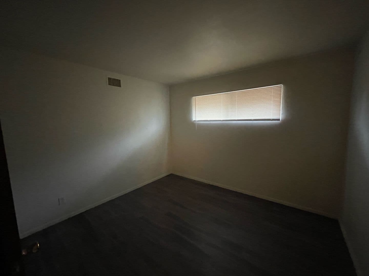 Milwaukee Apartment: 9900 W Fond Du Lac Ave