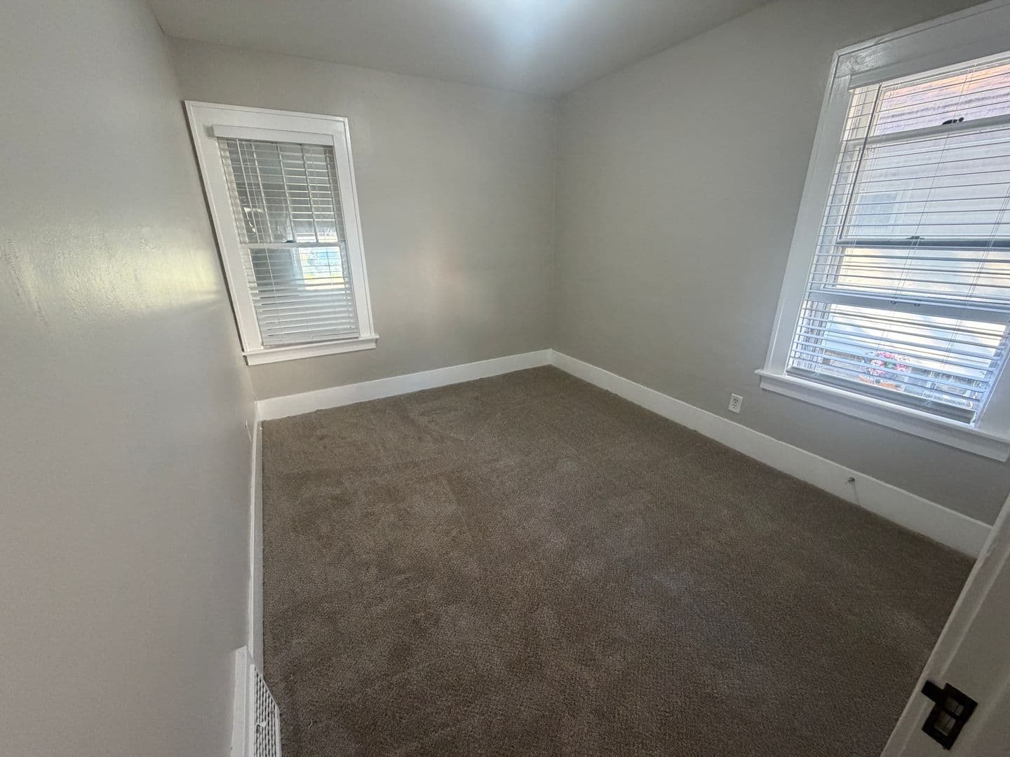 Milwaukee Apartment: 4134 N 50th Street