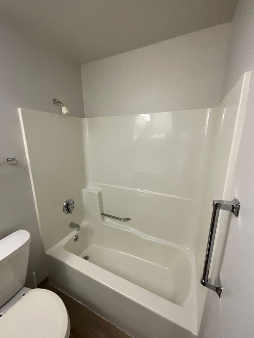 Kewaskum Apartment: 1038 Fond du Lac Ave